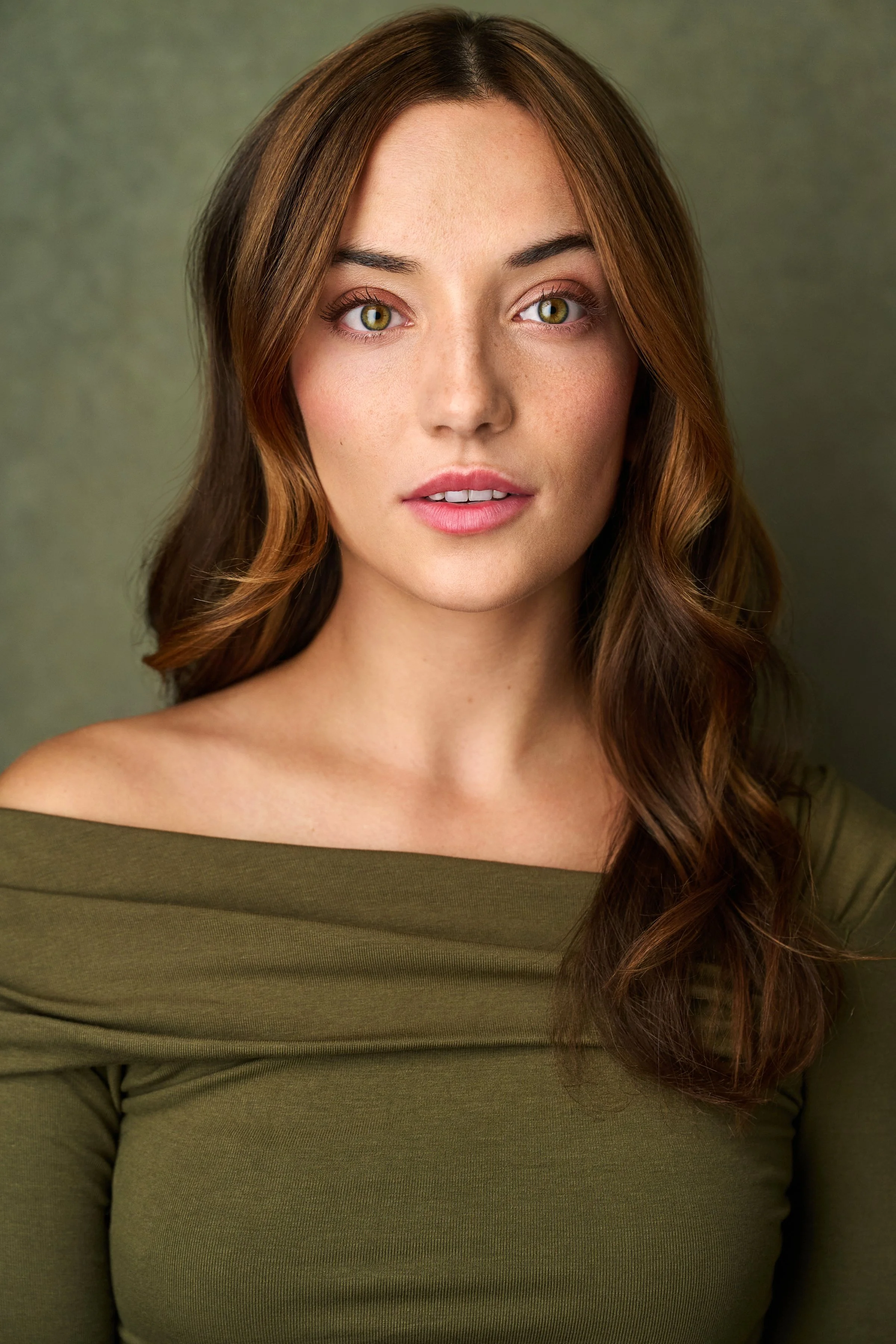 17-19-24-15_30455 retouch.jpg