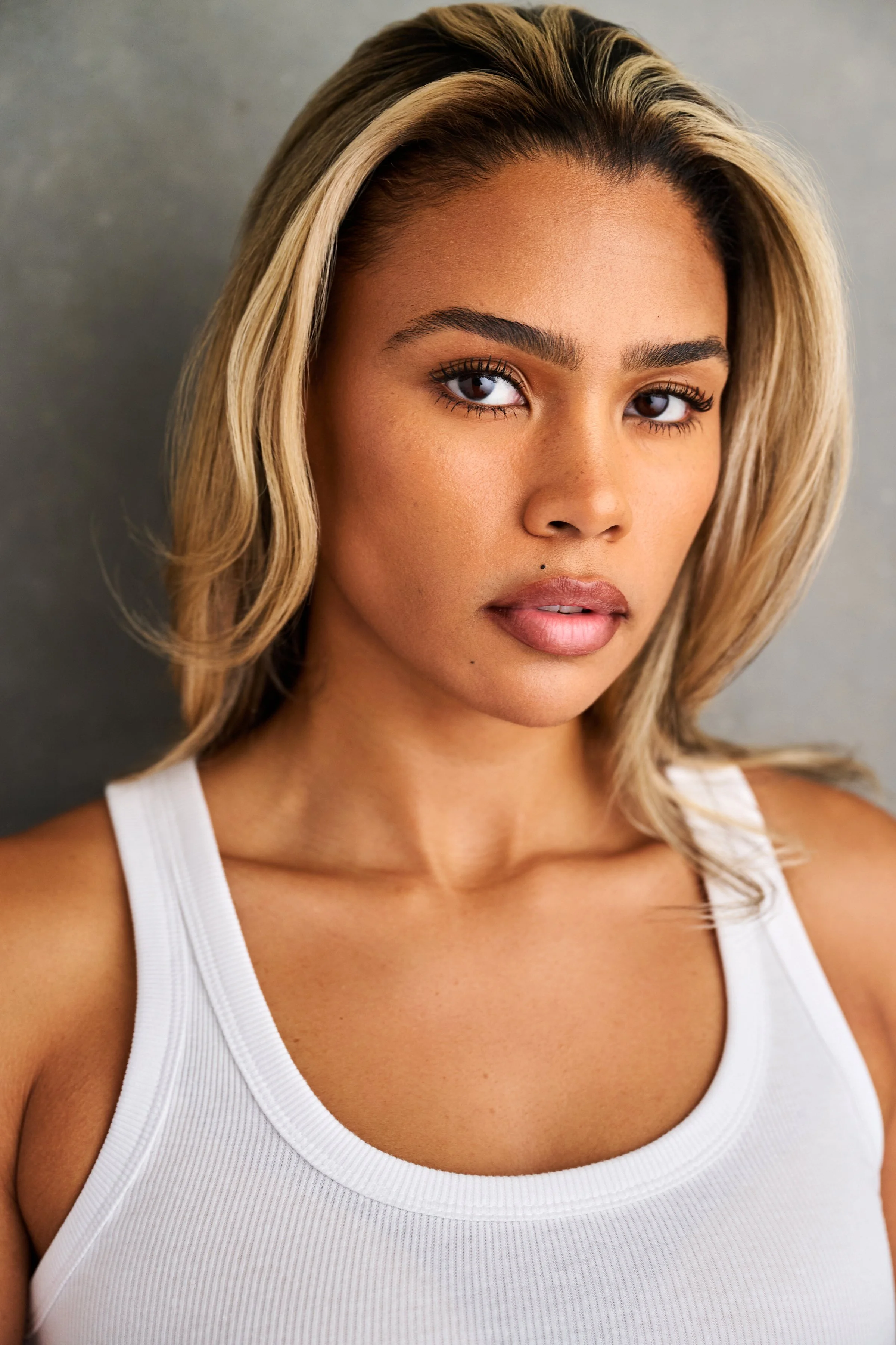 18-14-48-13_31073 retouch.jpg