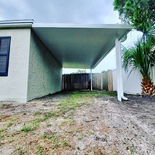 Tired that dead space in your yard? Tired of having pollen, leaves, dust and water spots all over your car? Here&rsquo;s a great solution! Let Westside Lanai build you a carport area to solve your problems!  Built to last to add value to your home.  