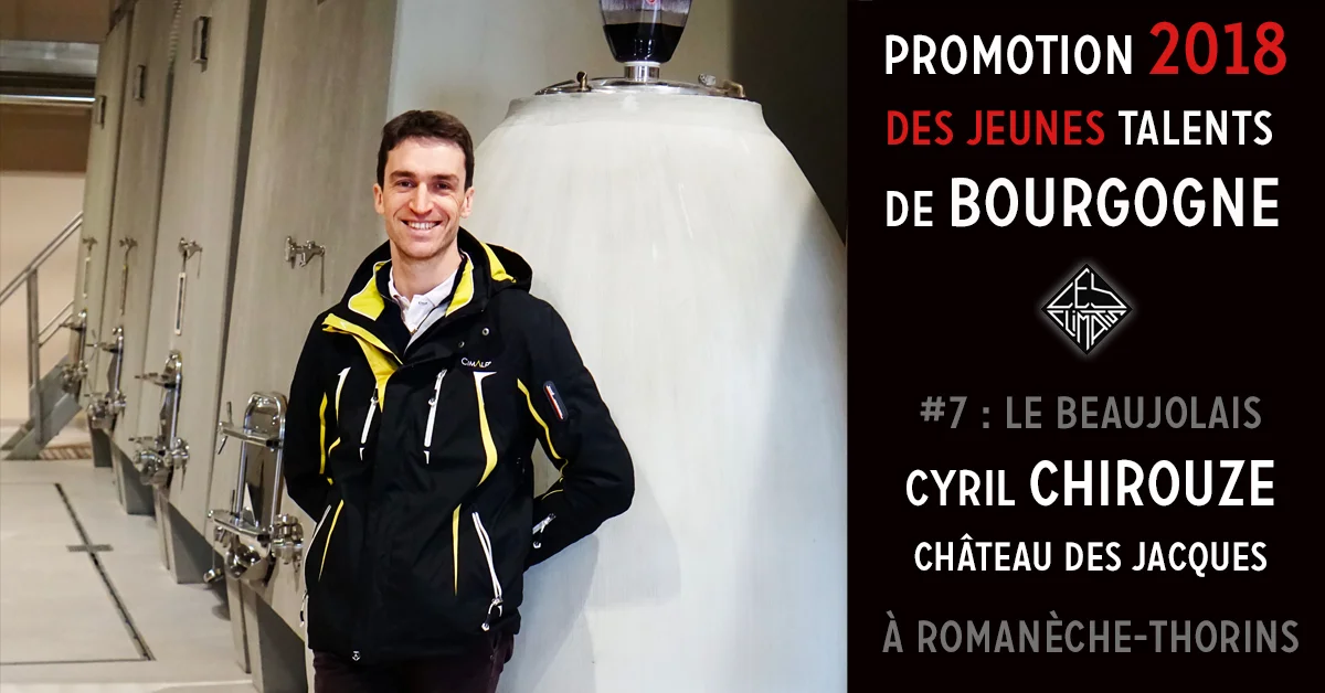 Cyril est ingénieur agronome et œnologue. Il est arrivé au Château des Jacques en 2007 en tant que responsable viticole. Depuis 2014, Il pilote complètement ce très grand domaine du Beaujolais dont les 88 ha de vigne se répartissent sur Moulin-à-Vent, Chenas, Morgon et Fleurie. Les vins sont élaborés avec une méthode parcellaire bourguignonne mettant l’accent sur la personnalité unique de chaque terroir à l’intérieur d’une appellation. 2 cépages sont travaillés : le Gamay pour les rouges et le Chardonnay pour les blancs. Le Gamay à jus noir est de la famille du Pinot. Plus généreux que son cousin, il est parfaitement adapté au vieux granit pauvre et acide de la région. Le travail précis et exigeant de Cyril à la vigne comme au chai, permet de redonner à ce cépage toutes ses lettres de noblesse. Ses crus sont des vins de garde qui demandent une patience d’au moins 5 ans afin d’exprimer tout leur potentiel. Les vignes sont cultivées dans le respect de l’environnement, les rendements sont limités, les vendanges manuelles et l’interventionnisme minimum pour laisser aux vins et aux terroirs la liberté de s’affirmer pleinement.