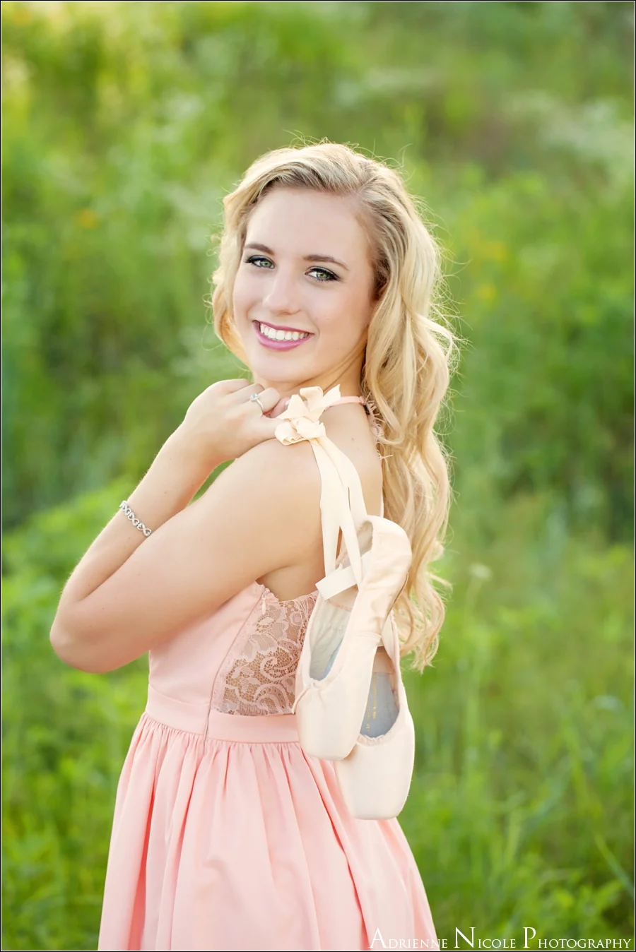 Adrienne Nicole Photography_IndianaSeniorPictures_Avon_0477.jpg