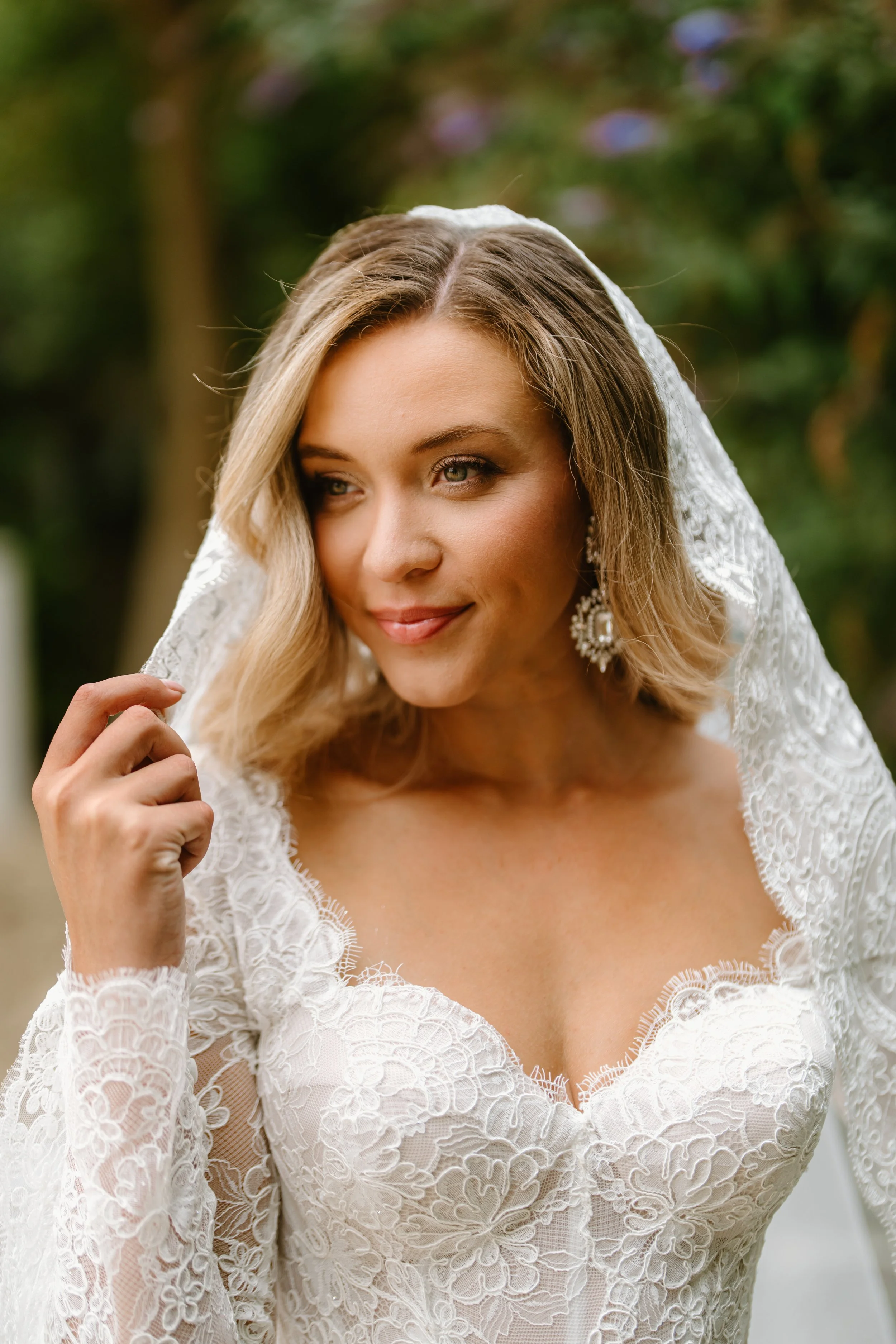 Workshop hosts: @garyandkim.ca

Photographer :  @theevanscollective
Venue: @hinwickhouse
Wedding Planner: @wrights_weddings_and_events
Workshop Education Team: @theevanscollective @laurenashleystudios @chrisdennerphotography @garyandkim.ca @ujjwalvan