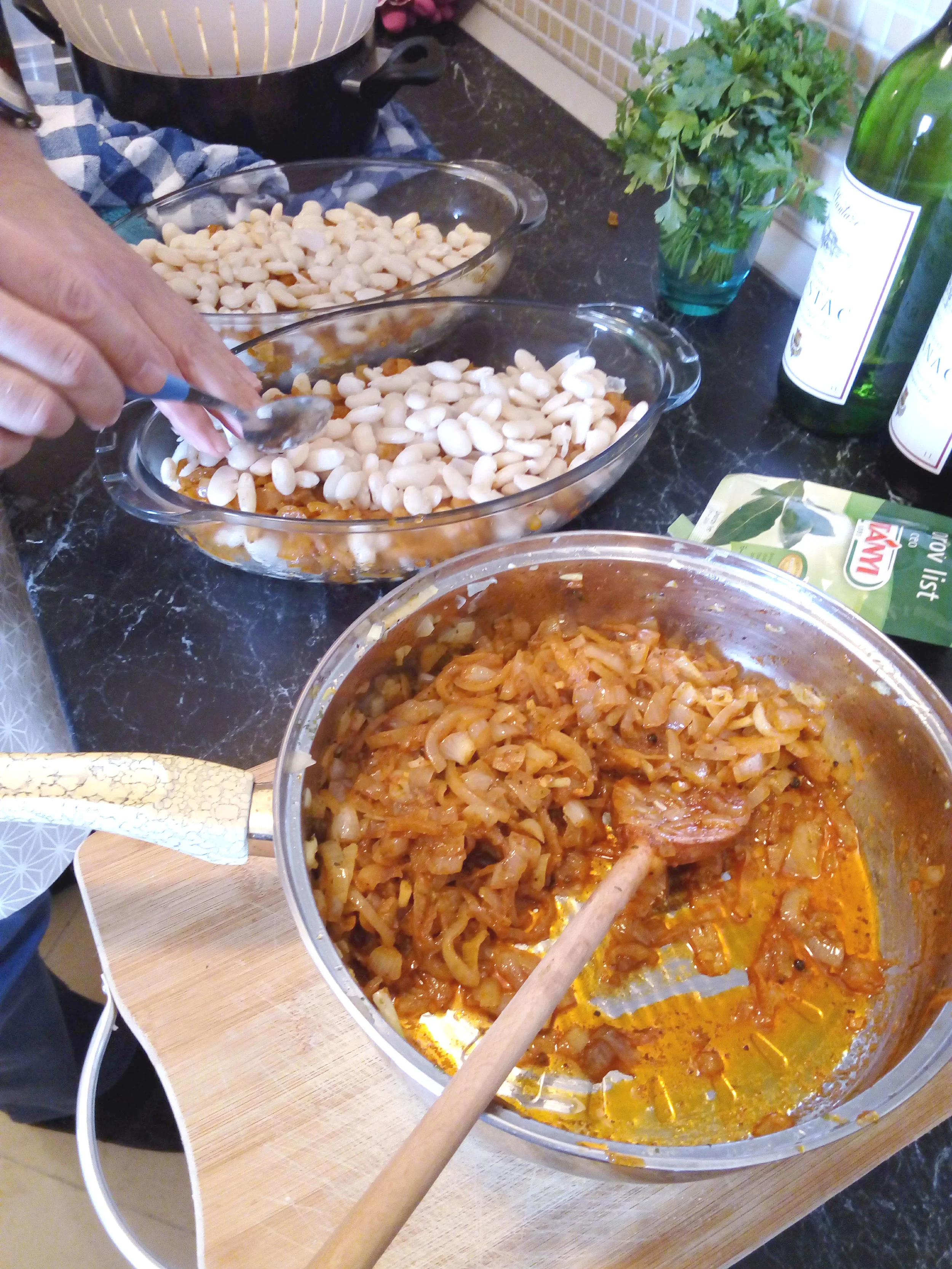 'Prebranac' (pronounced prebrarnats), Serbian baked beans being laid in layers
