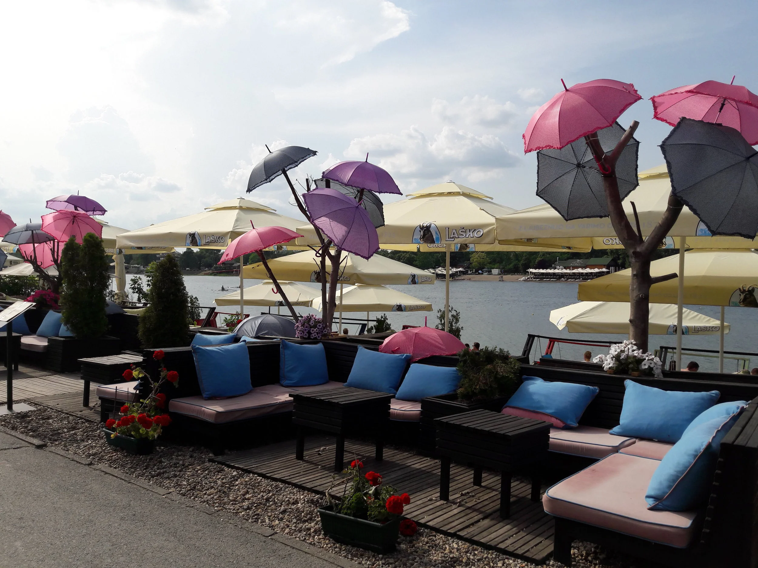 One of the many cafes and restaurants lining the shores of Belgrade's 'Beach'