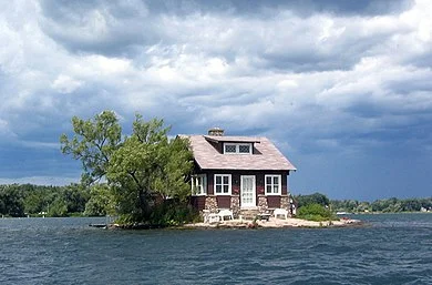 Just Room Enough Island, USA - Wikipedia image