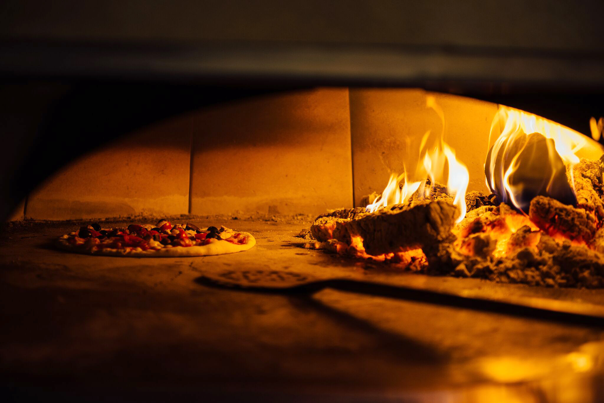 Blue Boar Kitchen Pizza Oven w: Chef 3.jpg