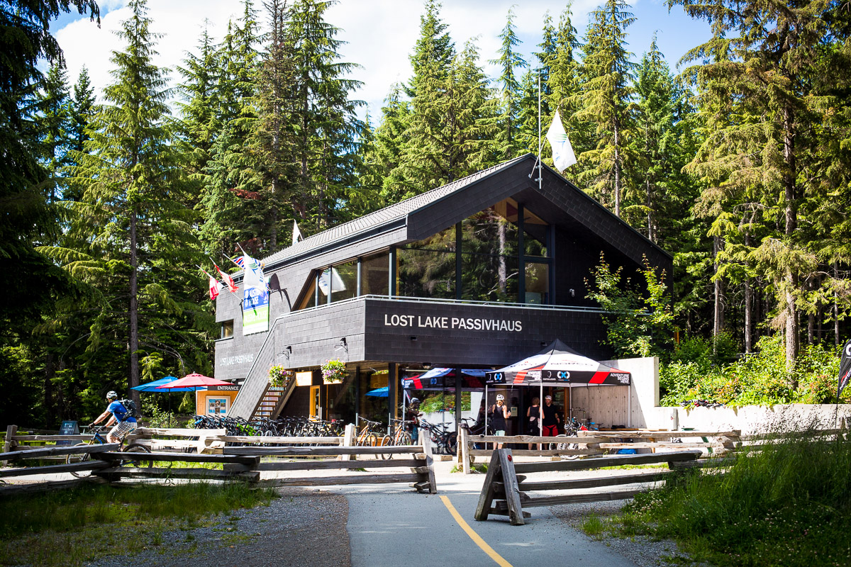 Passivehaus-Whistler- JJ054523.jpg