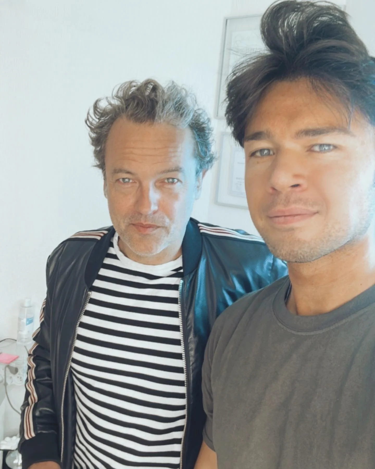 Passage de @patrickmilleofficiel entre deux tournages 🎬 actuellement &agrave; l&rsquo;affiche du film Les 3 Mousquetaires : d&rsquo;Artagnan. 🤺
Merci &agrave; lui pour sa confiance et sa simplicit&eacute; 🙌🏼
.
.
.
.
.
#osteoparis7 #paris #wellnes