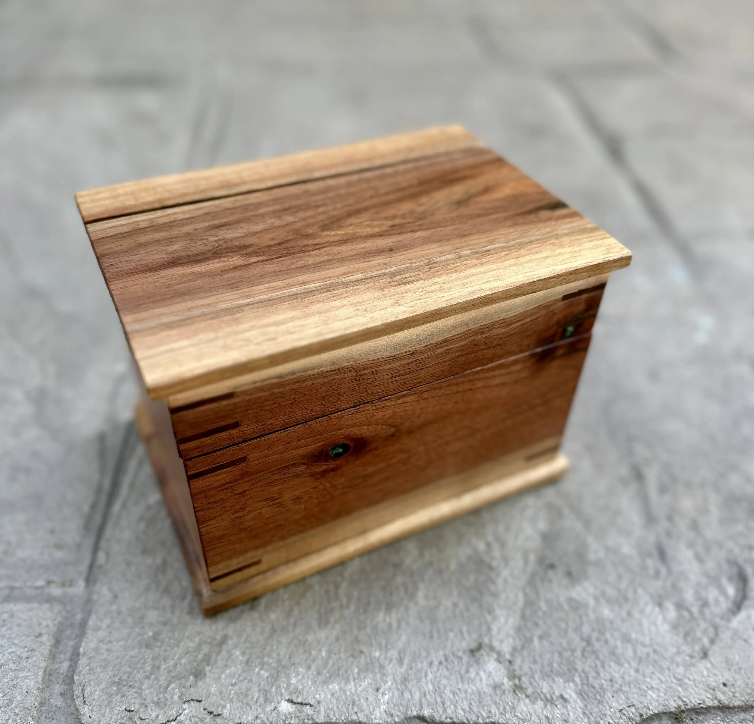 Emerald Knot Walnut Recipe Box