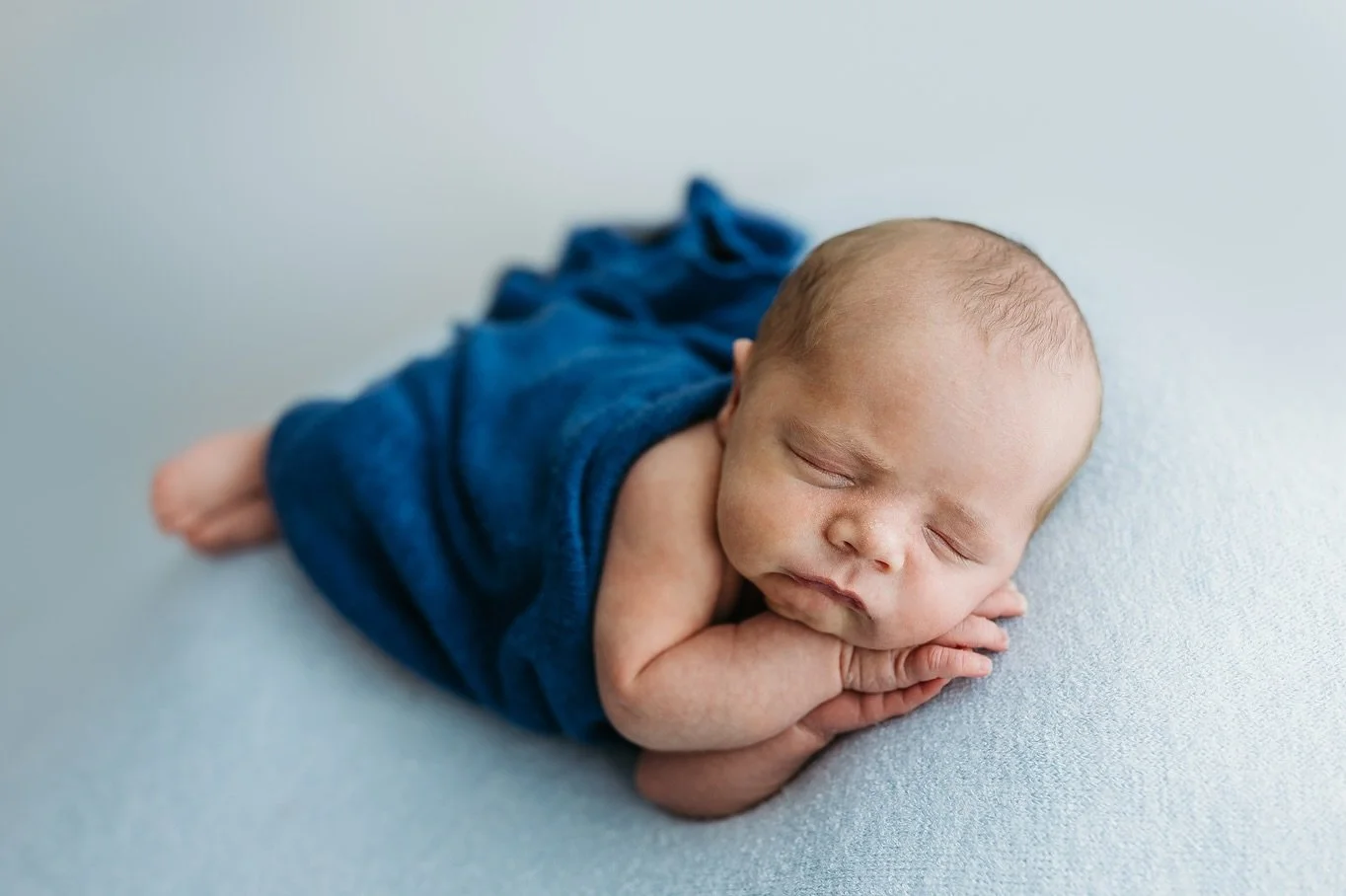 Handsome little boy 💙
@hrg.31