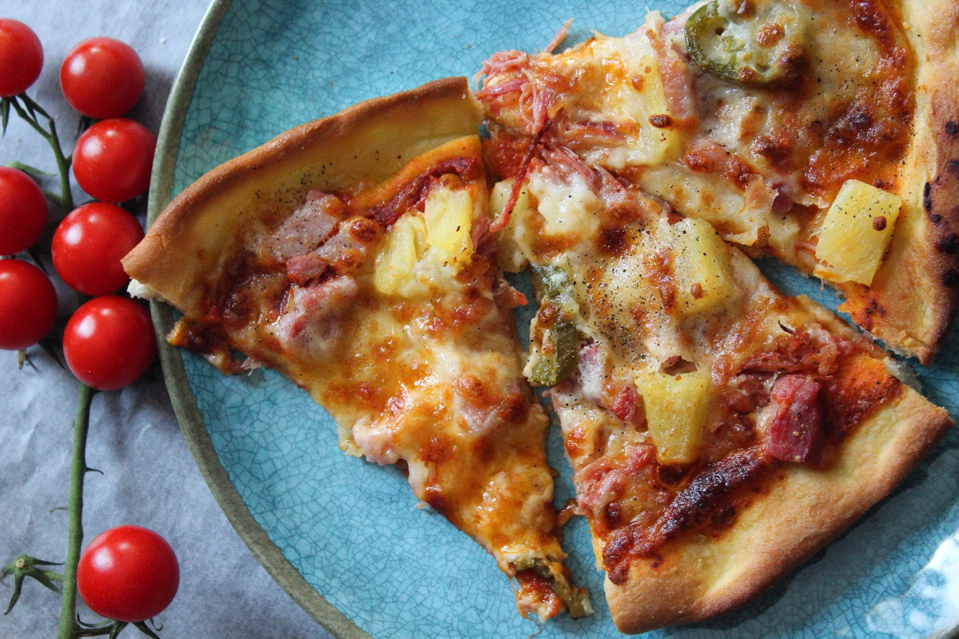 Delicious Hawaiian Pizza 