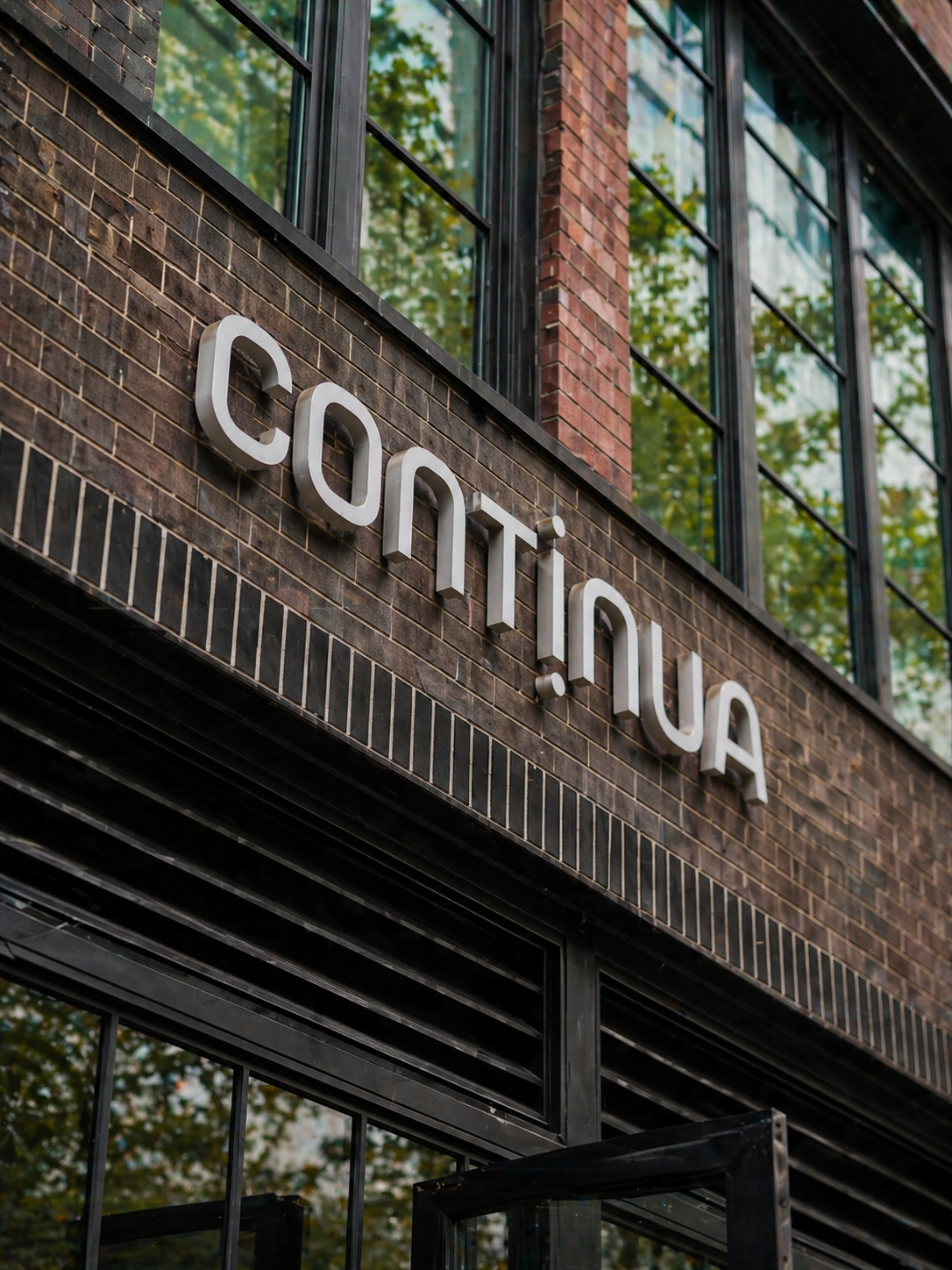 Continua_Wordmark_Signage.png