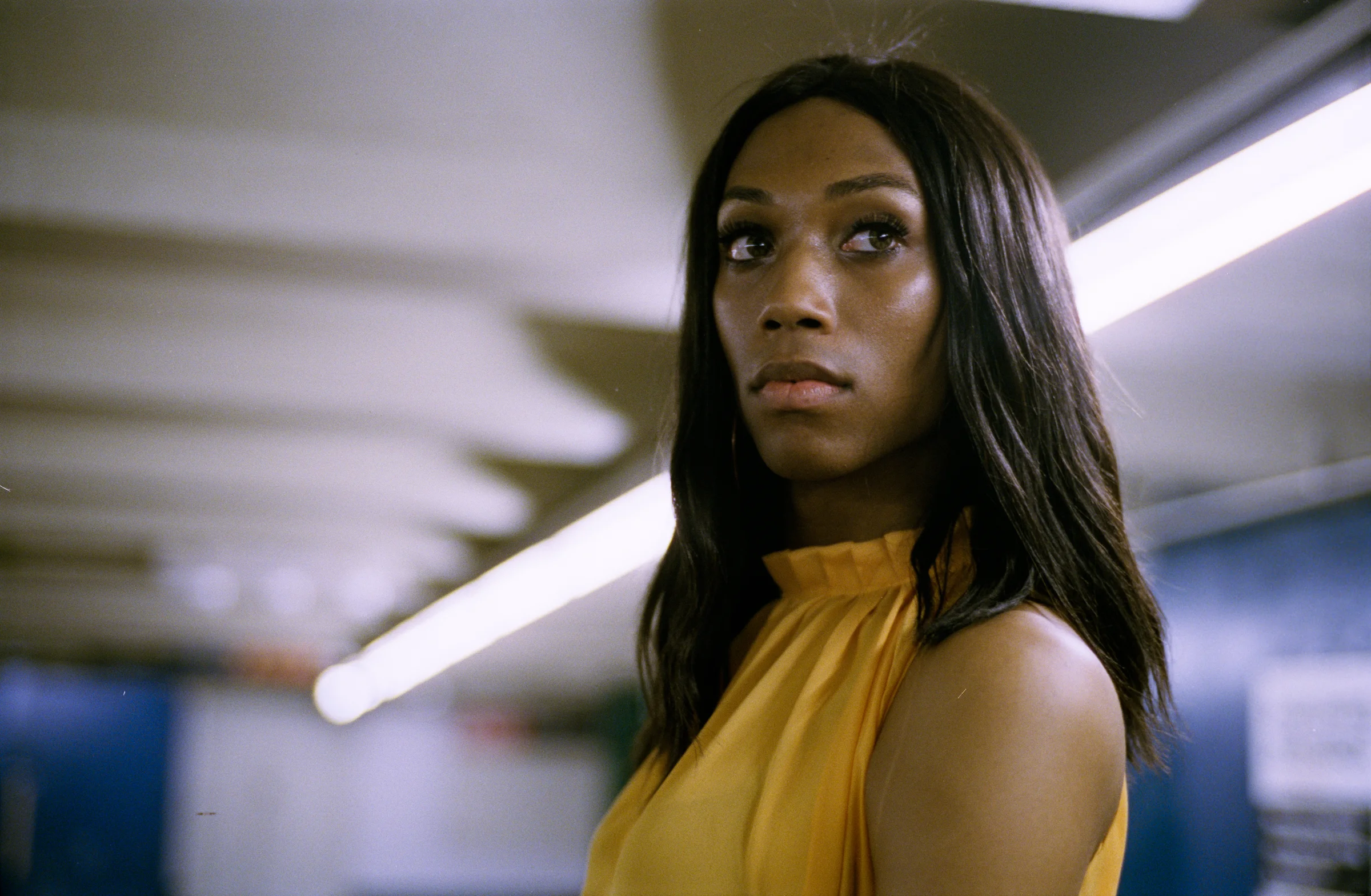 Chérie Williams / Hand