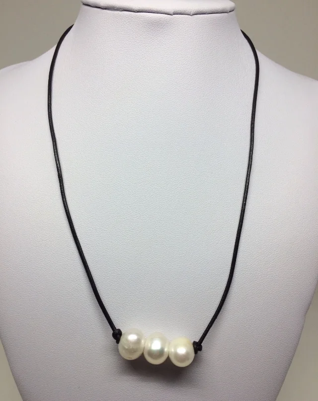 Brown Leather Necklace with Pearls