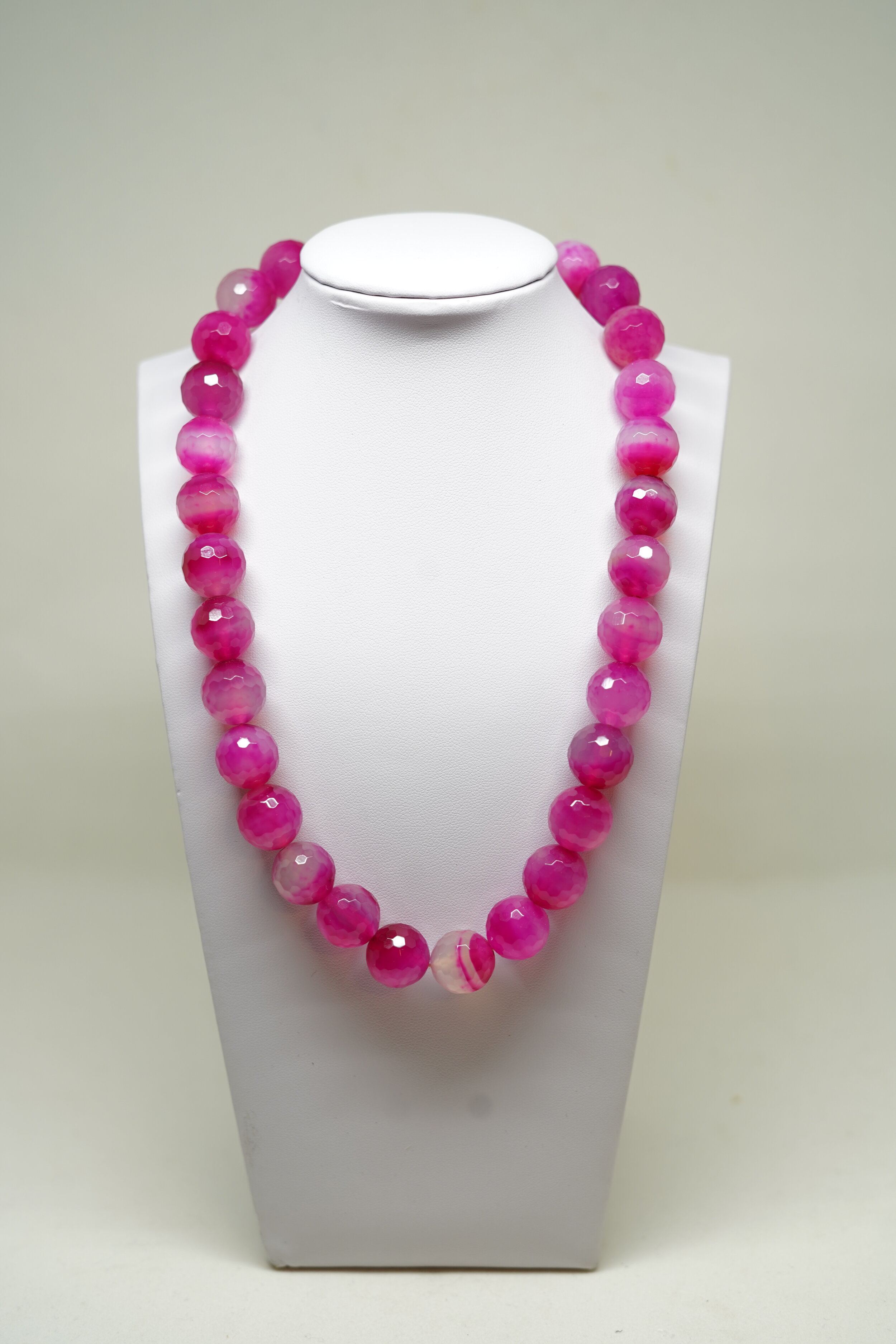 Mixed Fuchsia Pink/Clear Agate Necklace