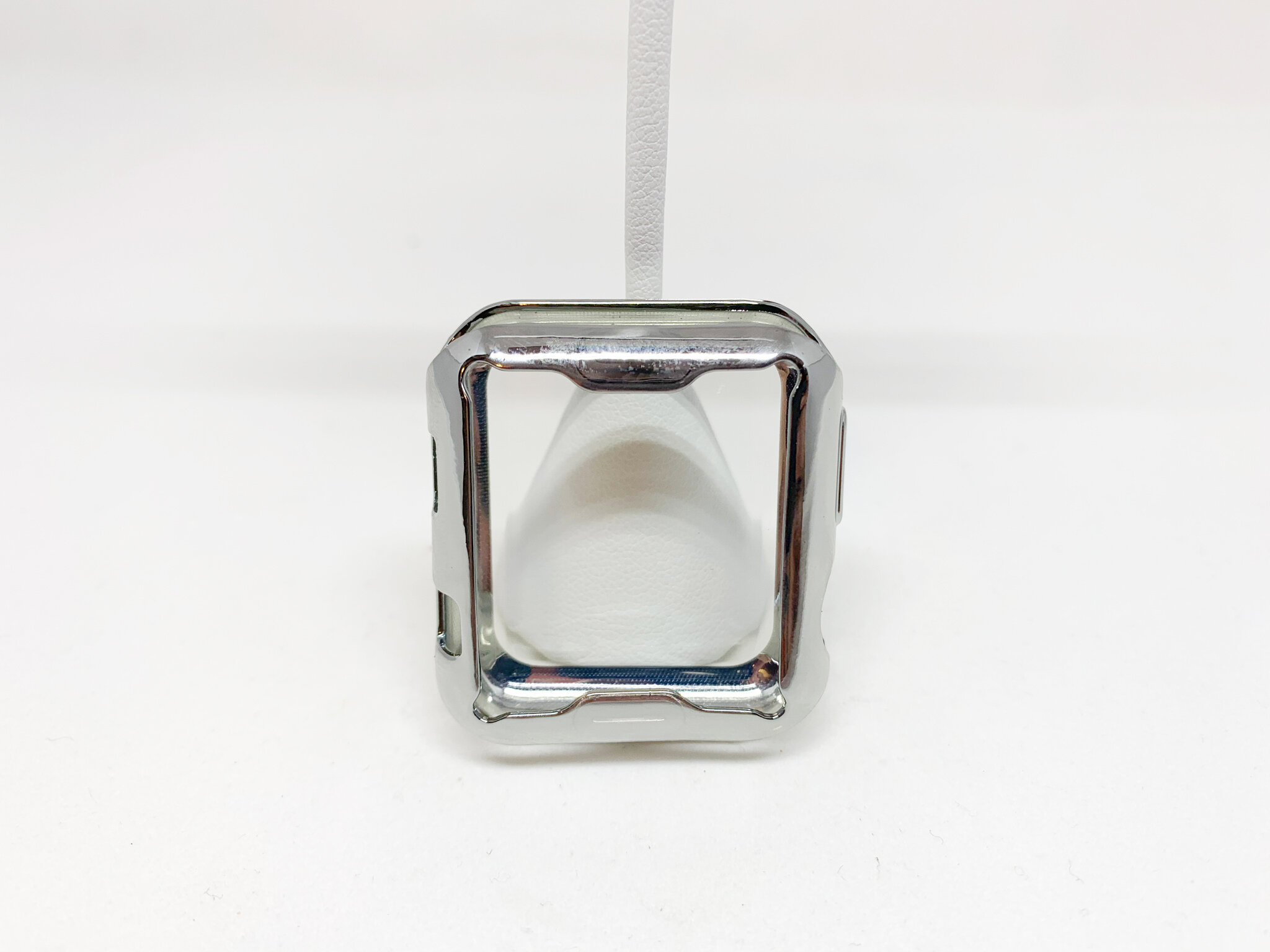 Silver Apple Watch Case (38mm)