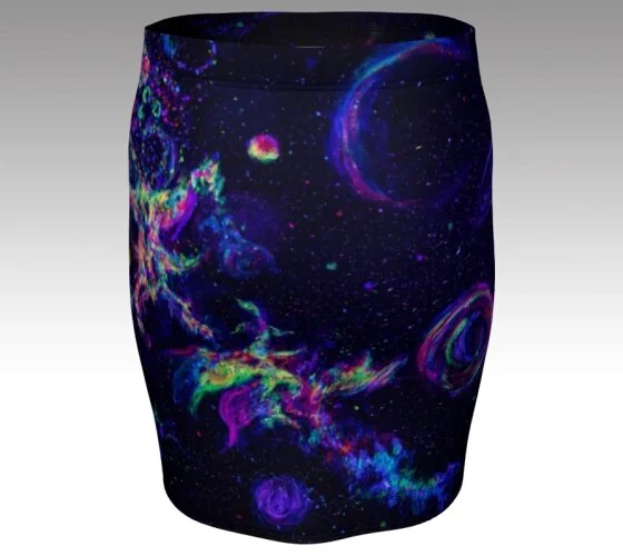 Fitted space skirt