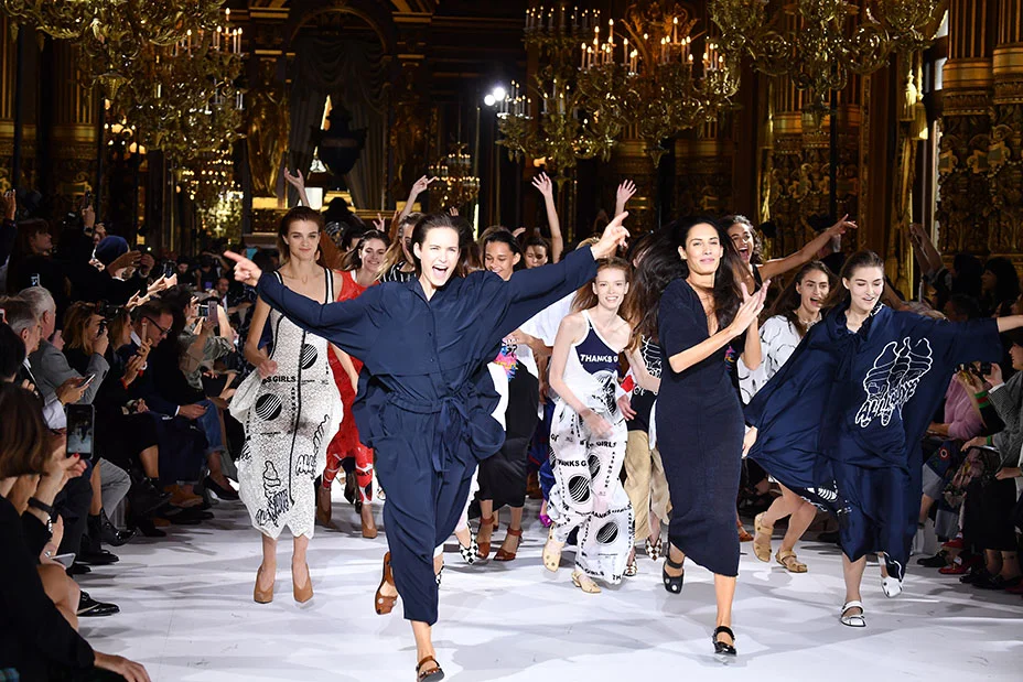 stella_mccartney_pfw_embed.jpg