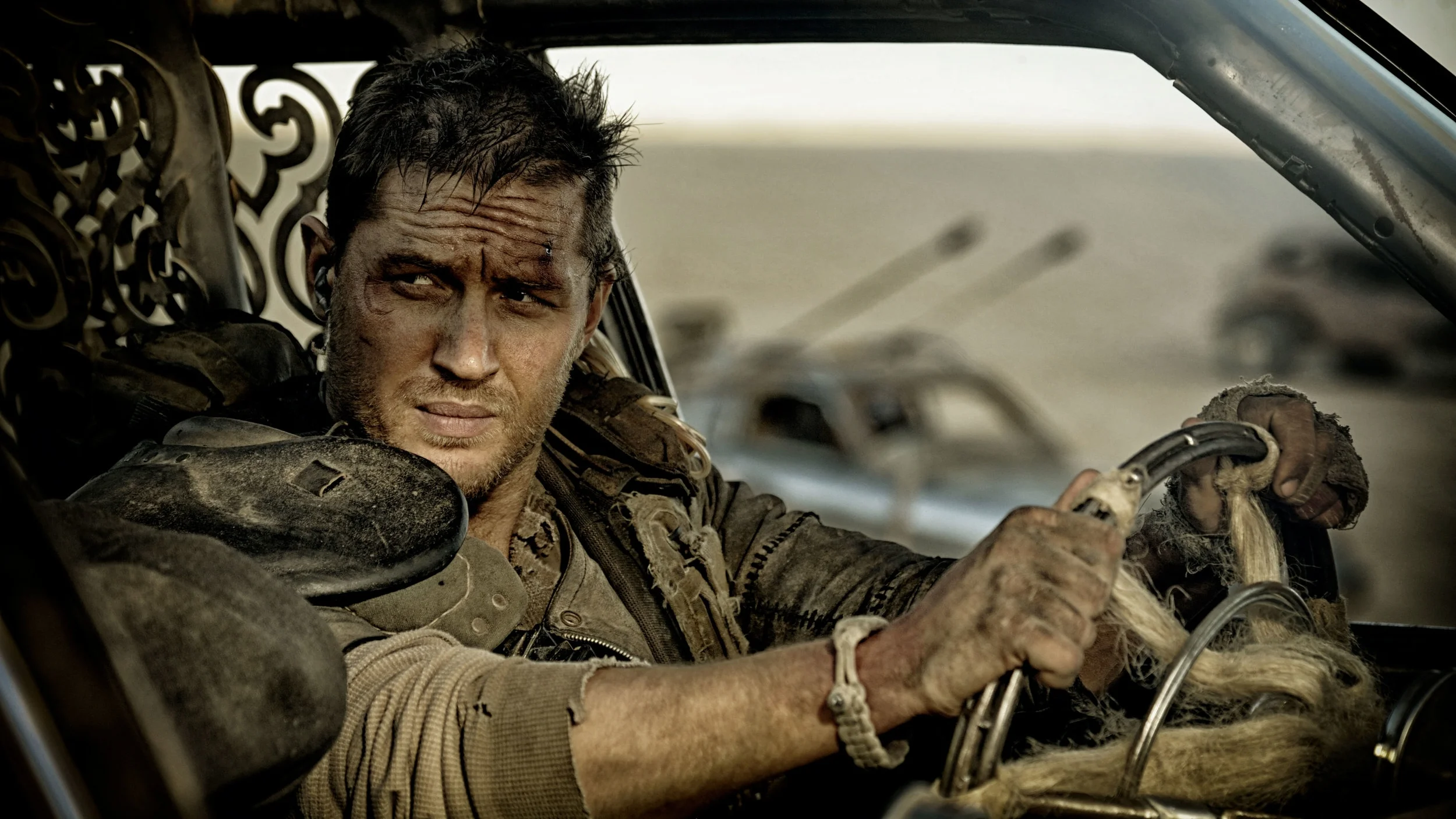 mad-max-fury-road-image-tom-hardy-4.jpg