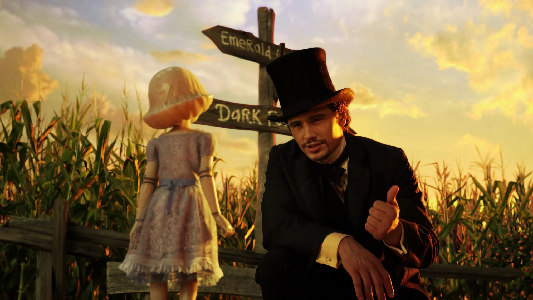 oz-the-great-and-powerful-looks-like-its-going-to-have-a-huge-weekend.jpg