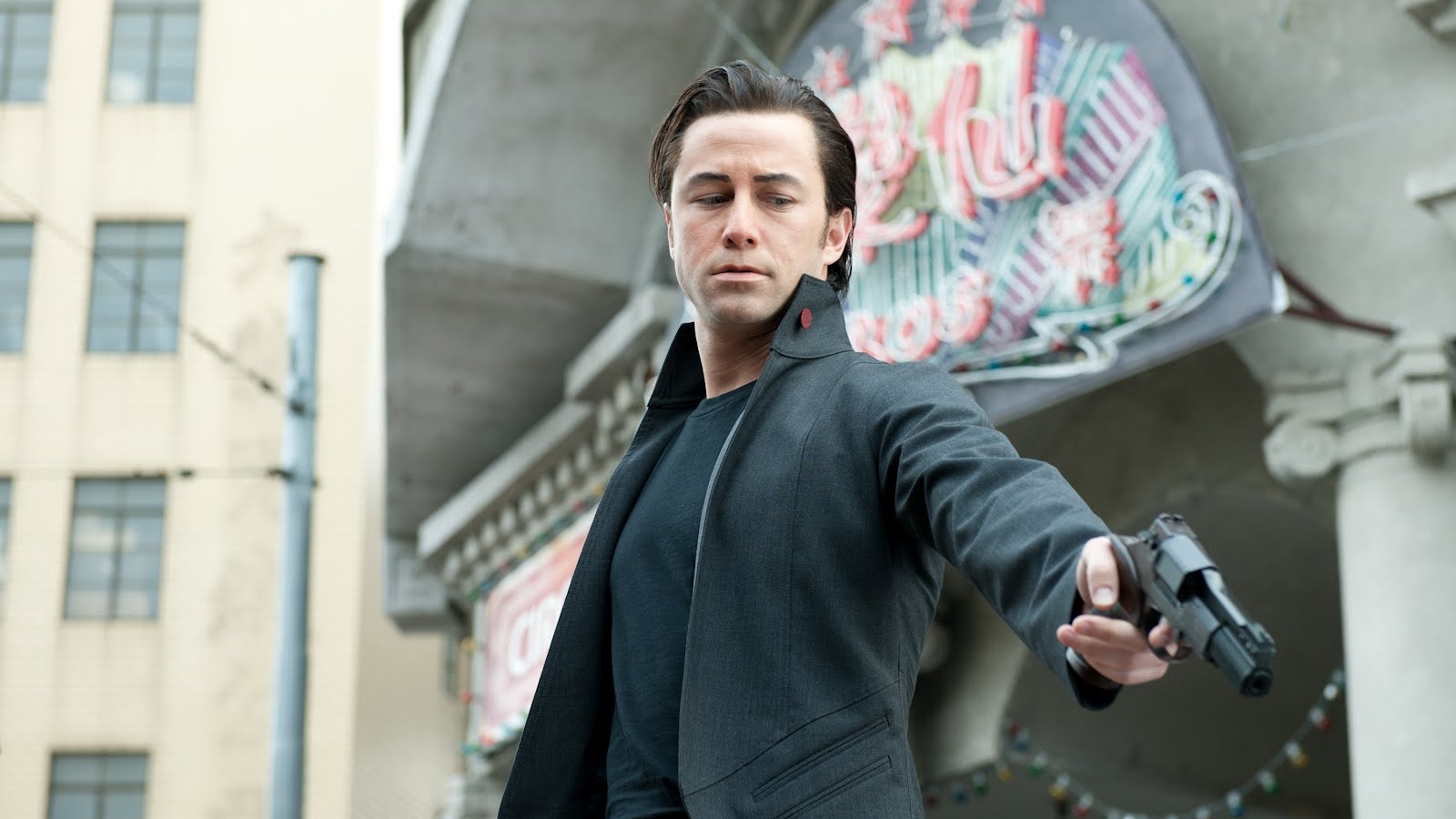 looper-movie-joseph-gordon-levitt-2.jpg