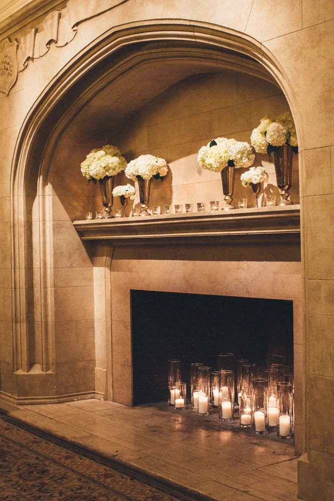 Holiday spirit is in the air – There is something truly powerful about a room that smells sweetly seasonal and has reminiscent notes of cinnamon or a rustic tinge of pine. If it is conducive to your venue, let these sweet scents fill the air! Whether you can add oil diffusers around your venue, or station lightly scented candles to every corner, let there be holiday cheer for all the senses so that from the moment your guests step foot in the entryway, to the tiniest details in the room, let the holiday season ring with creativity and style!