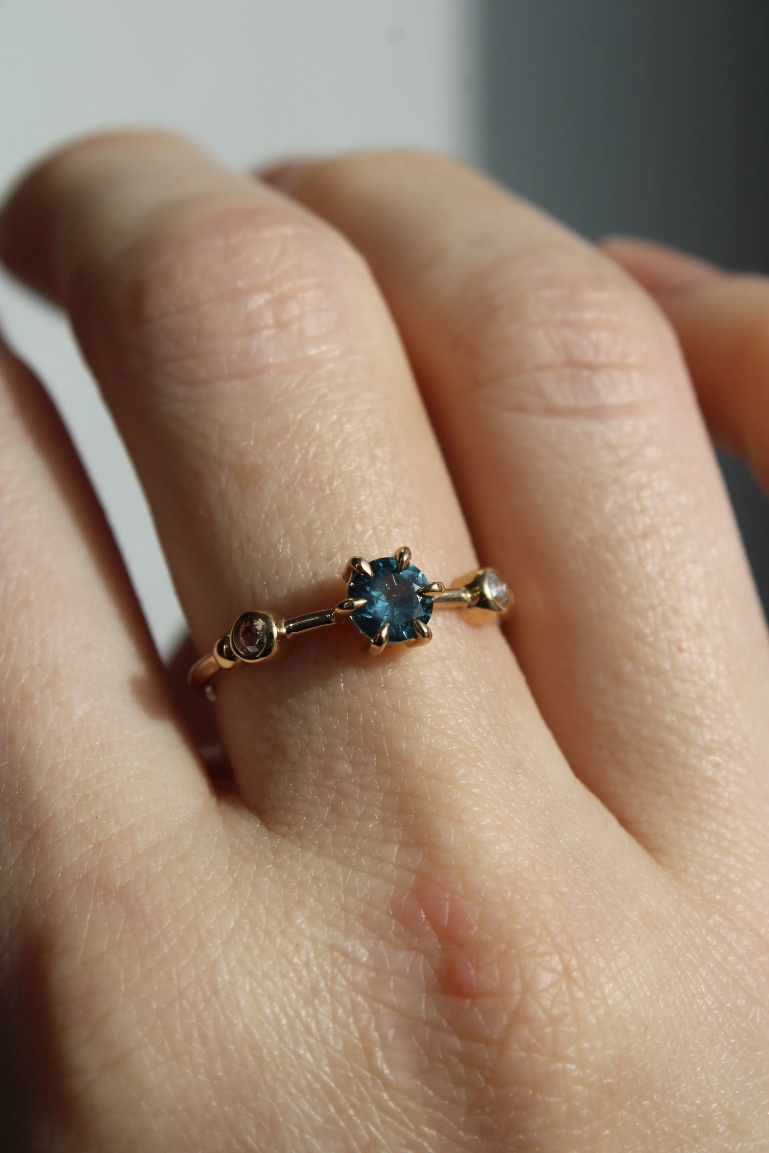 blue astor ring 1.JPG