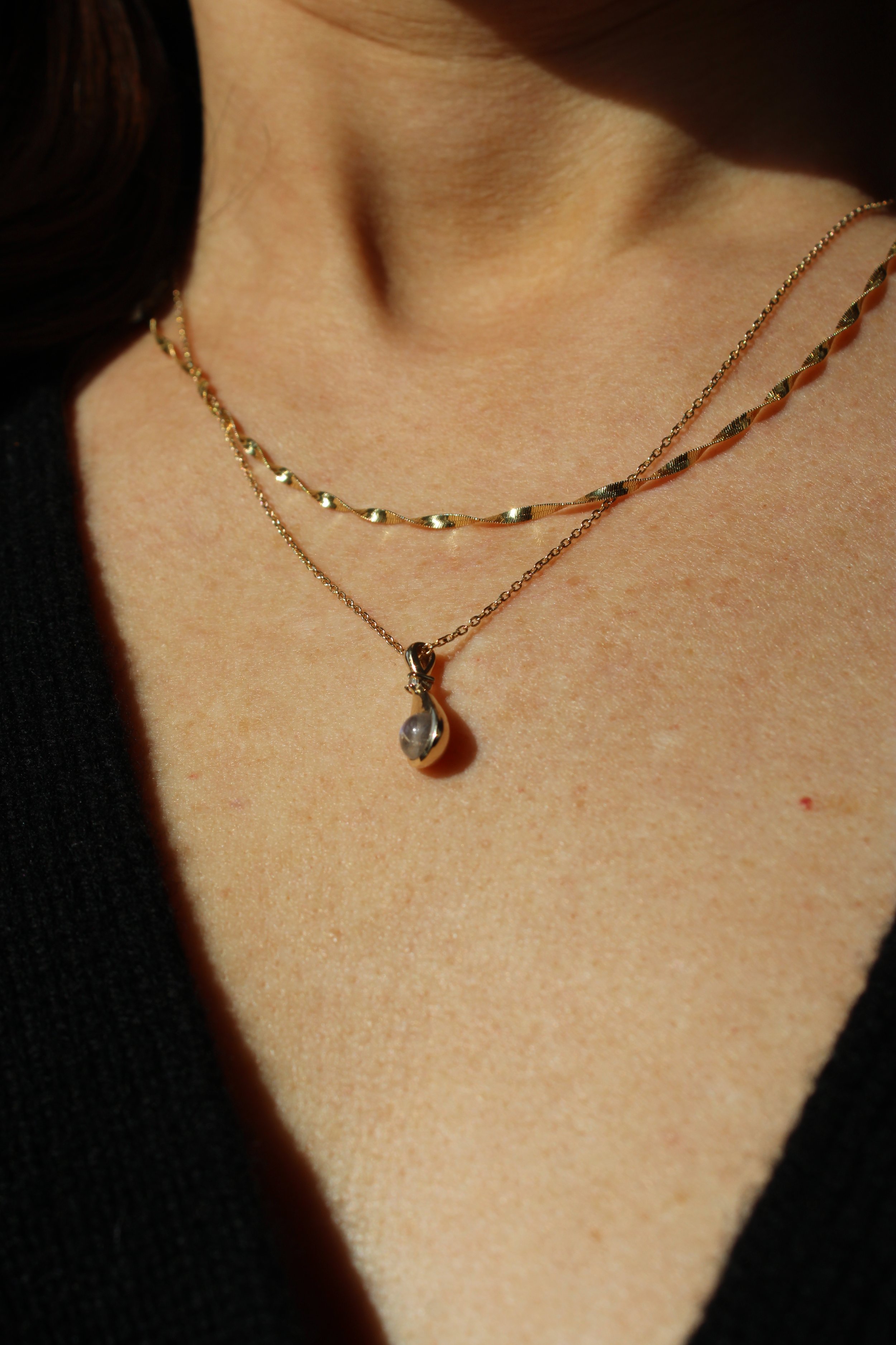 moondrop conch neck 2.JPG