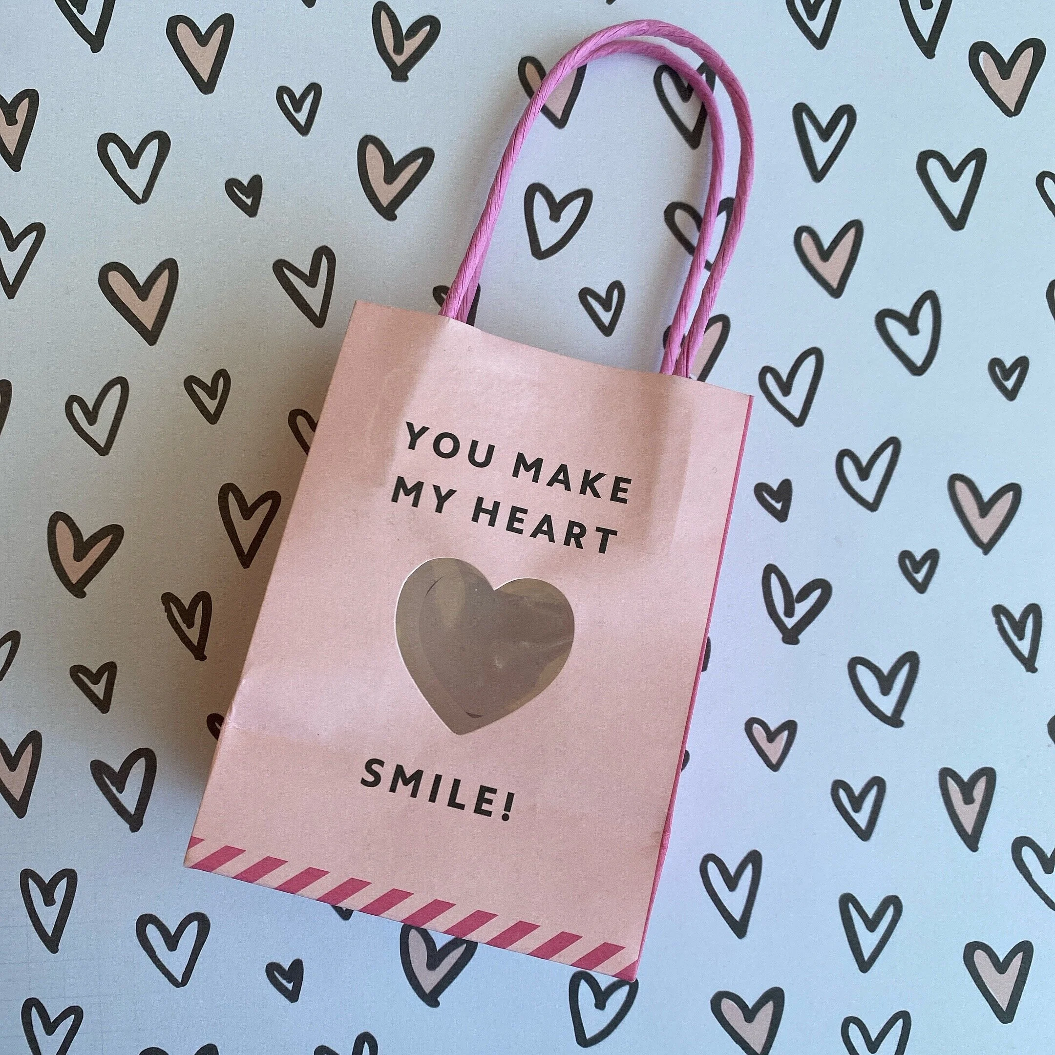 Mama's Chocolate Chip Cookies - Valentine's Themed