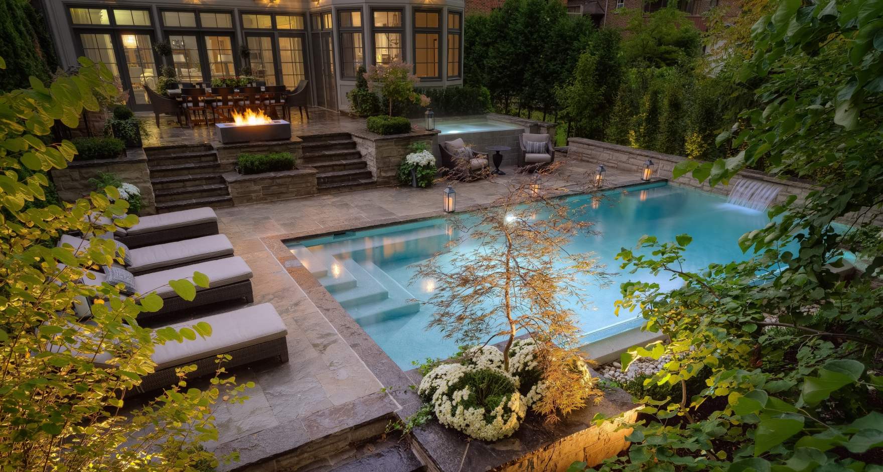 Small-backyard-fun-pools.jpg