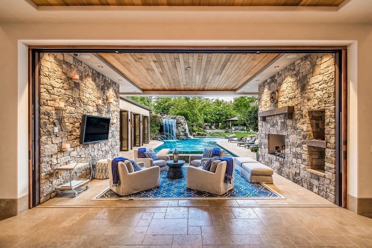 Holy haircut! my new $13.5M listing has its own barbershop! 💇&zwj;♂️ And a deluxe pro-athlete gym, tennis, basketball &amp; bocce ball courts, batting cage and putting green, 20+ capacity movie theater, video gaming lounge,  resort-style pool comple