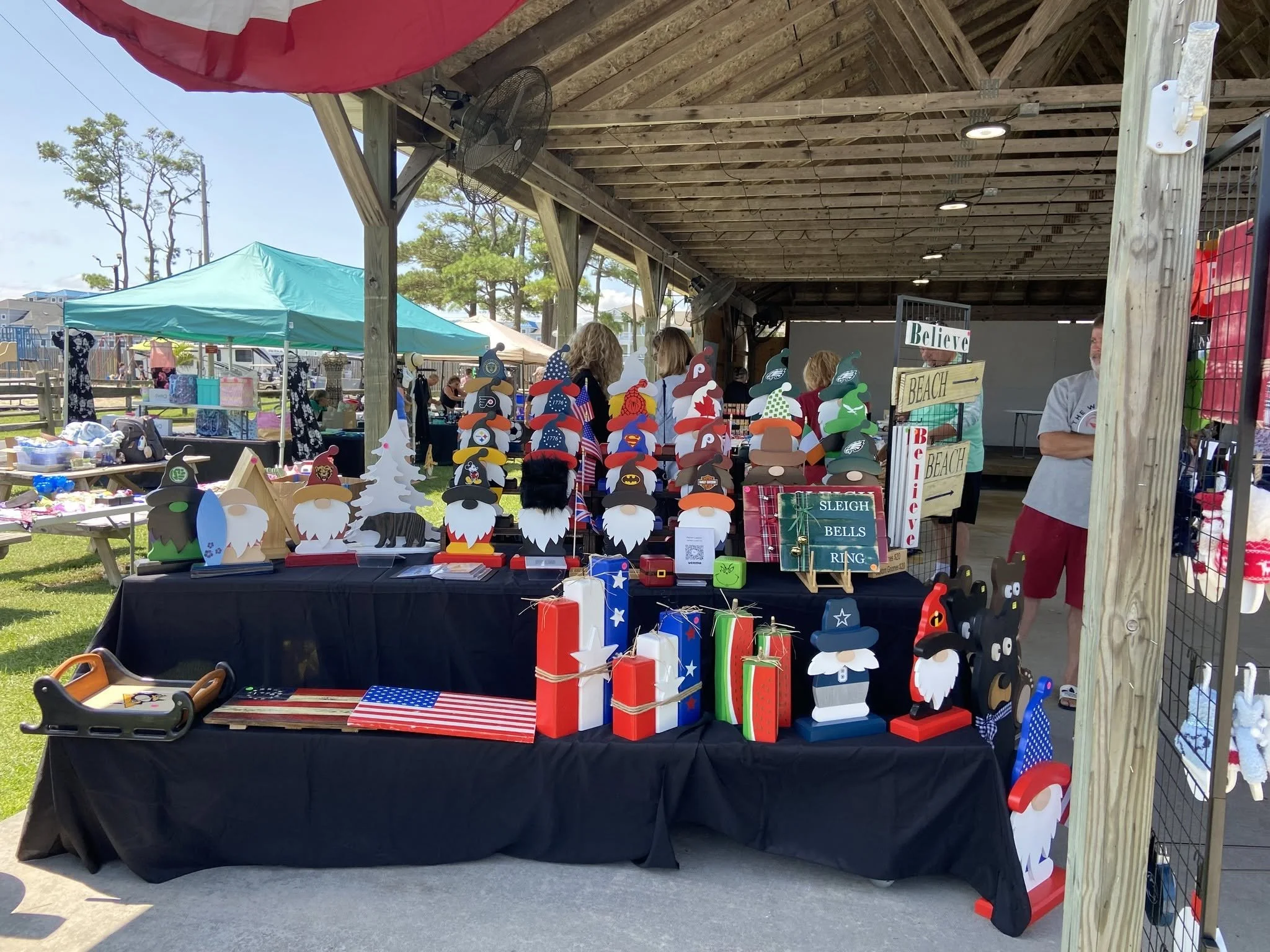 vendors2.jpg