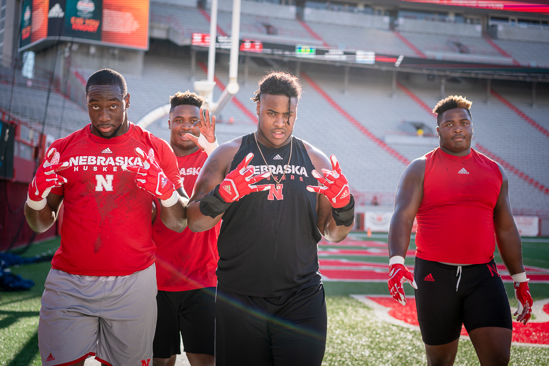 PB180913_FB_Nebr_vs_Troy_4750_paul bellinger boise editorial photographer, huskers 2018 fb.jpg