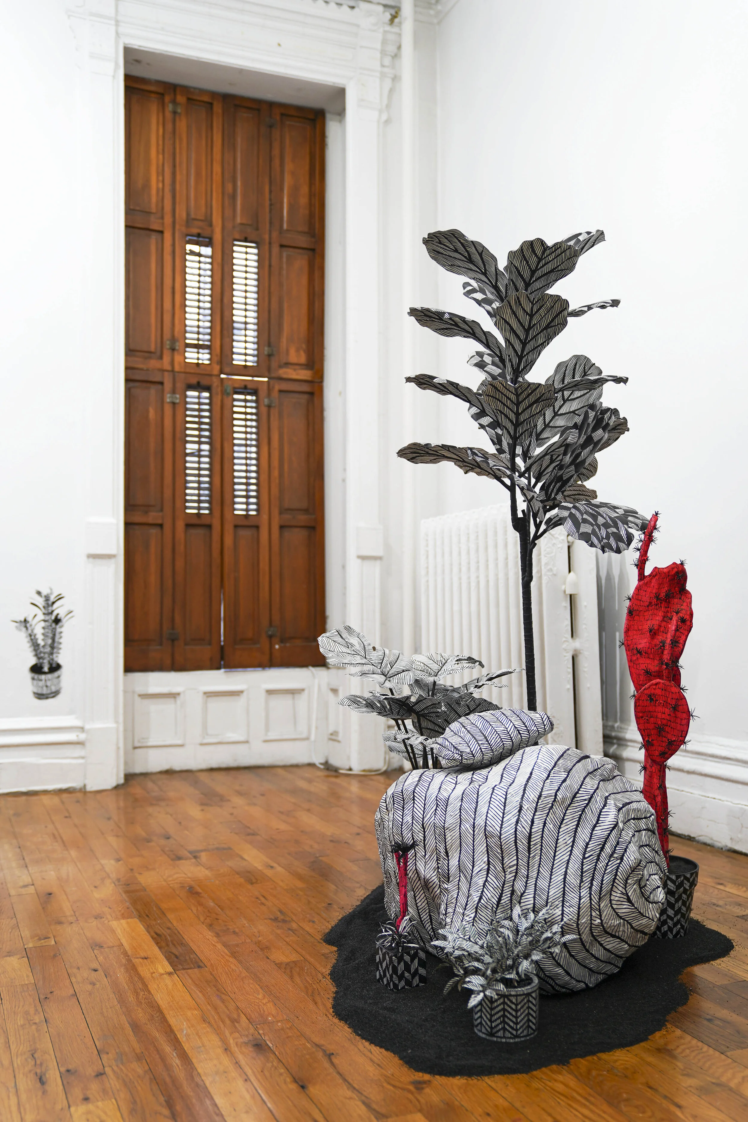   Anne Muntges: The Glowing Desert  installation view. Photo by Ruoyun Chen ©Anne Muntges 