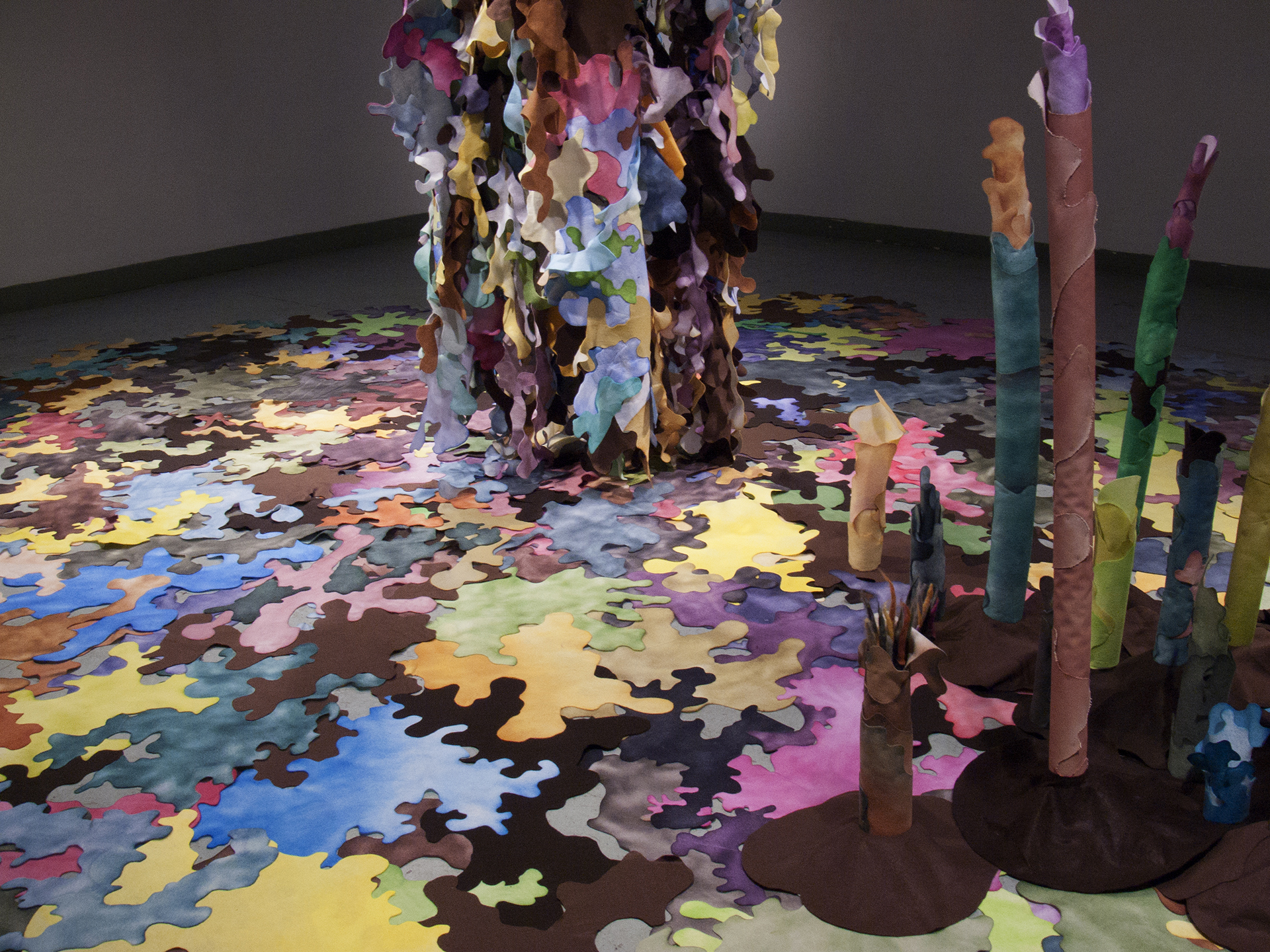 Entity, 2014, mixed media, 18’ x 24’ x 29’. Site-specific installation at 621 Gallery, Tallahassee, FL
