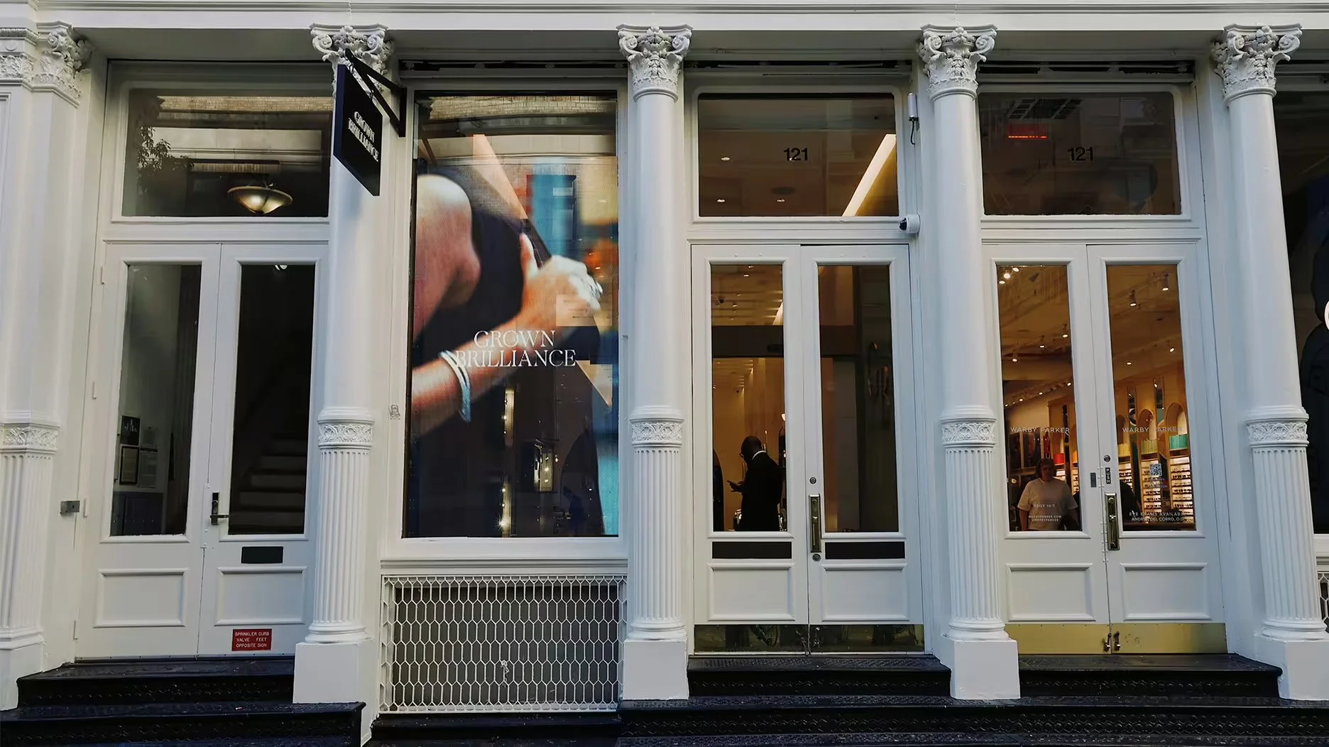 Grown-Brilliance-Soho-store-2025_1.jpg