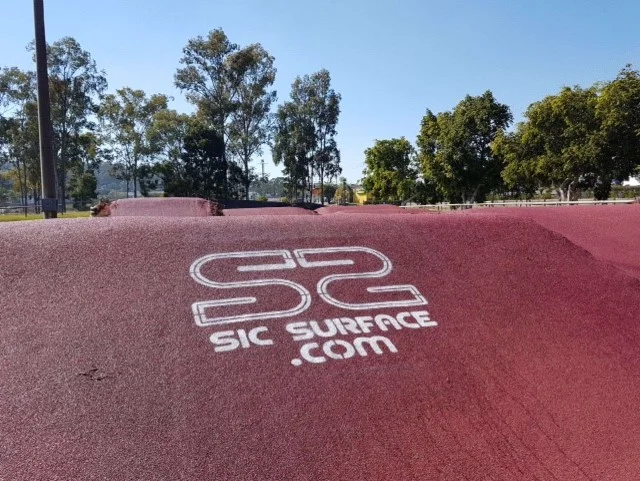 SicSurface.com resurfaced the Nerang BMX track with colour.jpg