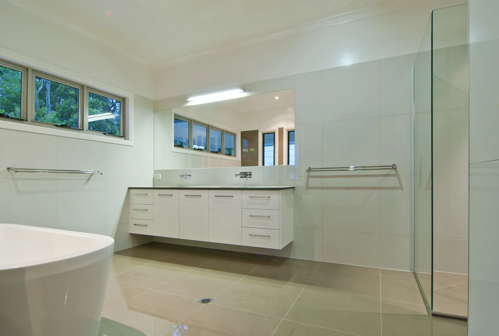 Ensuite.jpg