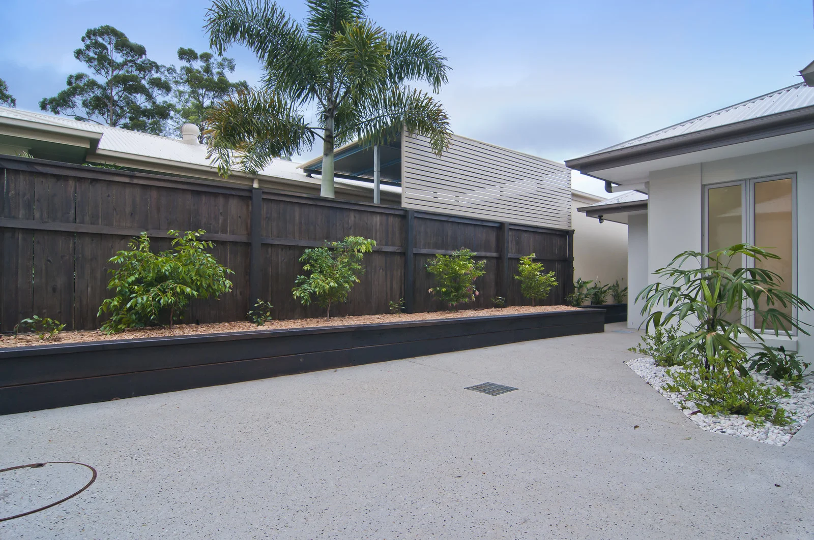 Outdoor Area.jpg