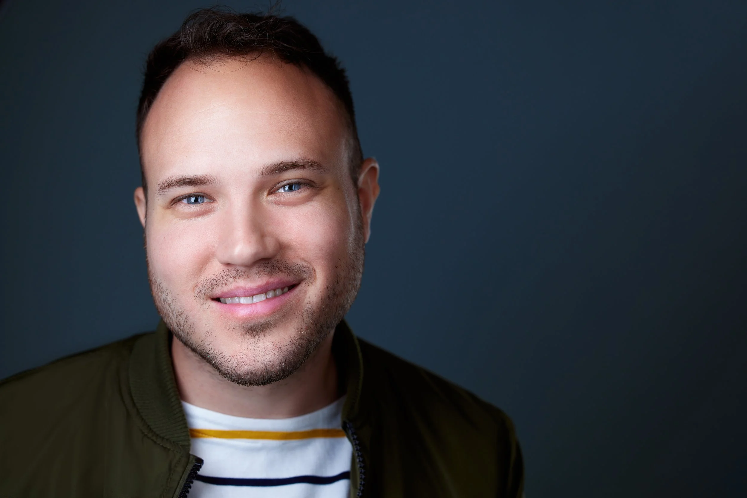robbie_headshot_2022_original.jpg