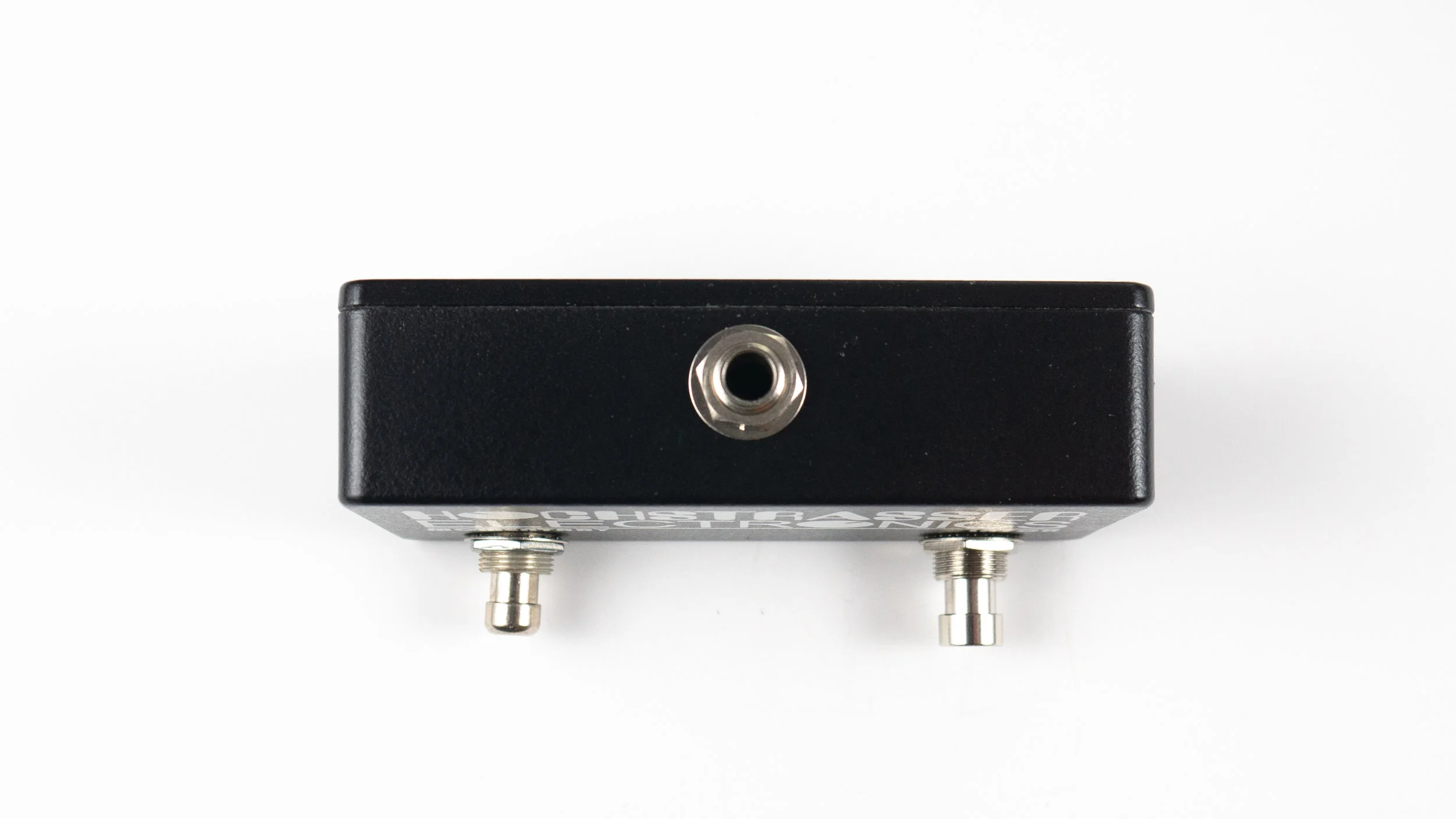 Output jack on footswitch