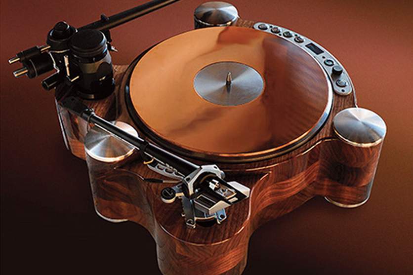 This DN7 marvel features a solid copper platter and the most expensive tone arm/cartridge ever installed on a turntable. The tone arm owner would accept only the best – and called PBN Audio. 