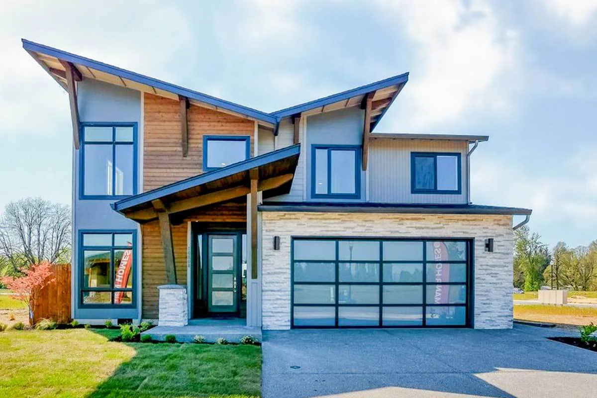 LRE House 1.jpg