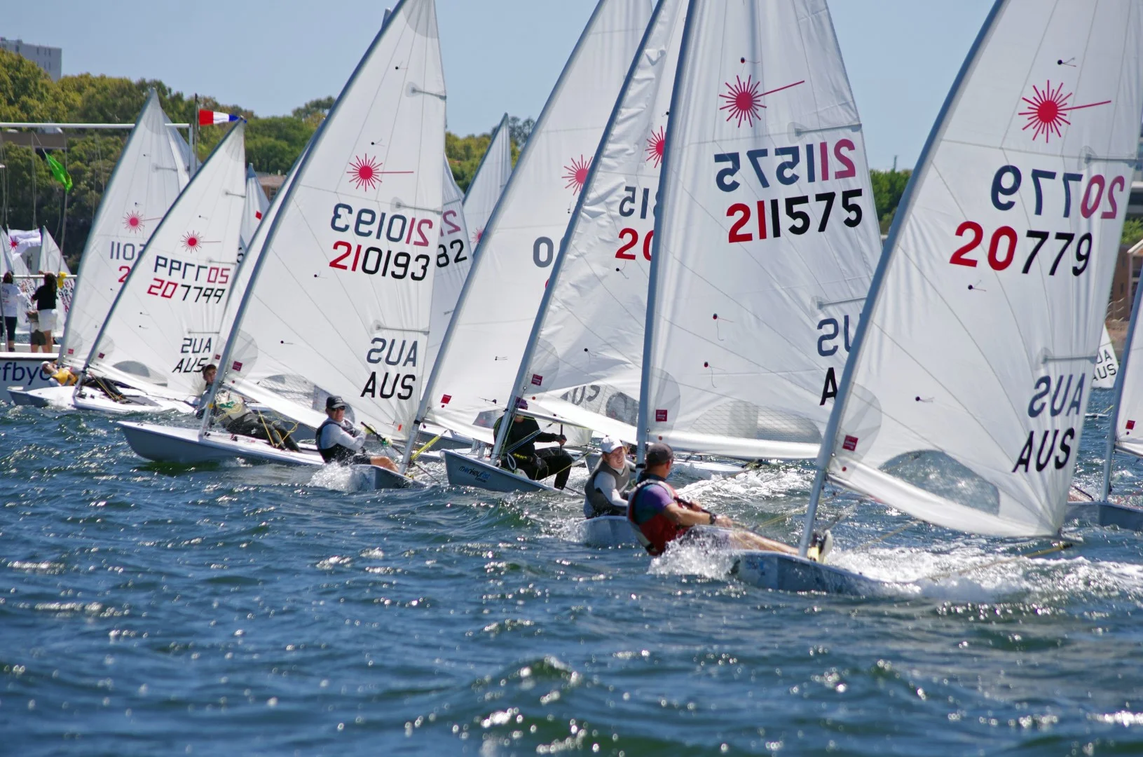 K51R3761 a Standards startline.jpg
