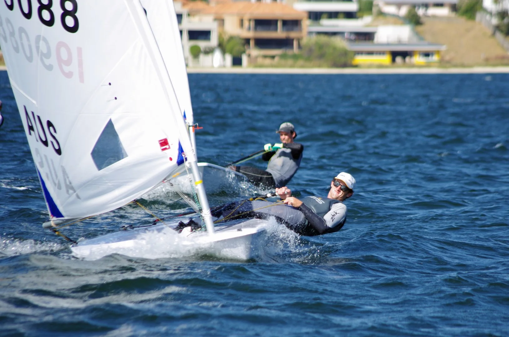 K51R4701 Zac Littlewood, -Keeping it flat-.JPG