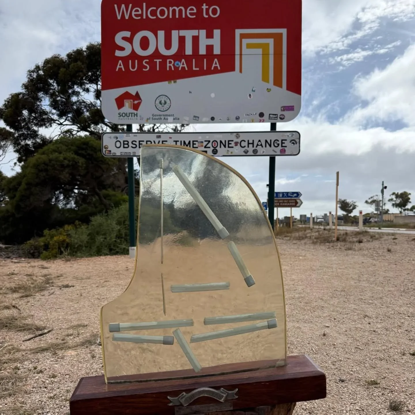 The Battens Trophy is currently enjoying a short summer holiday across Australia before hopefully heading back to WA. I wonder where it will visit next? Stay tuned for the next update...
@tas_ilca @theroyalyachtclubtas