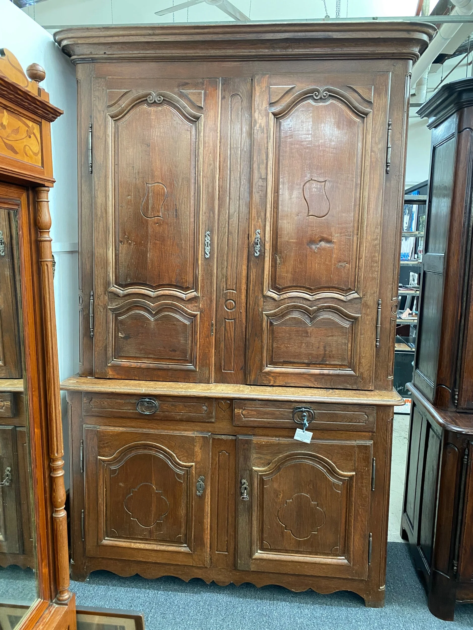 0828FC7C-C97C-4594-BD82-D6B1B751F77D