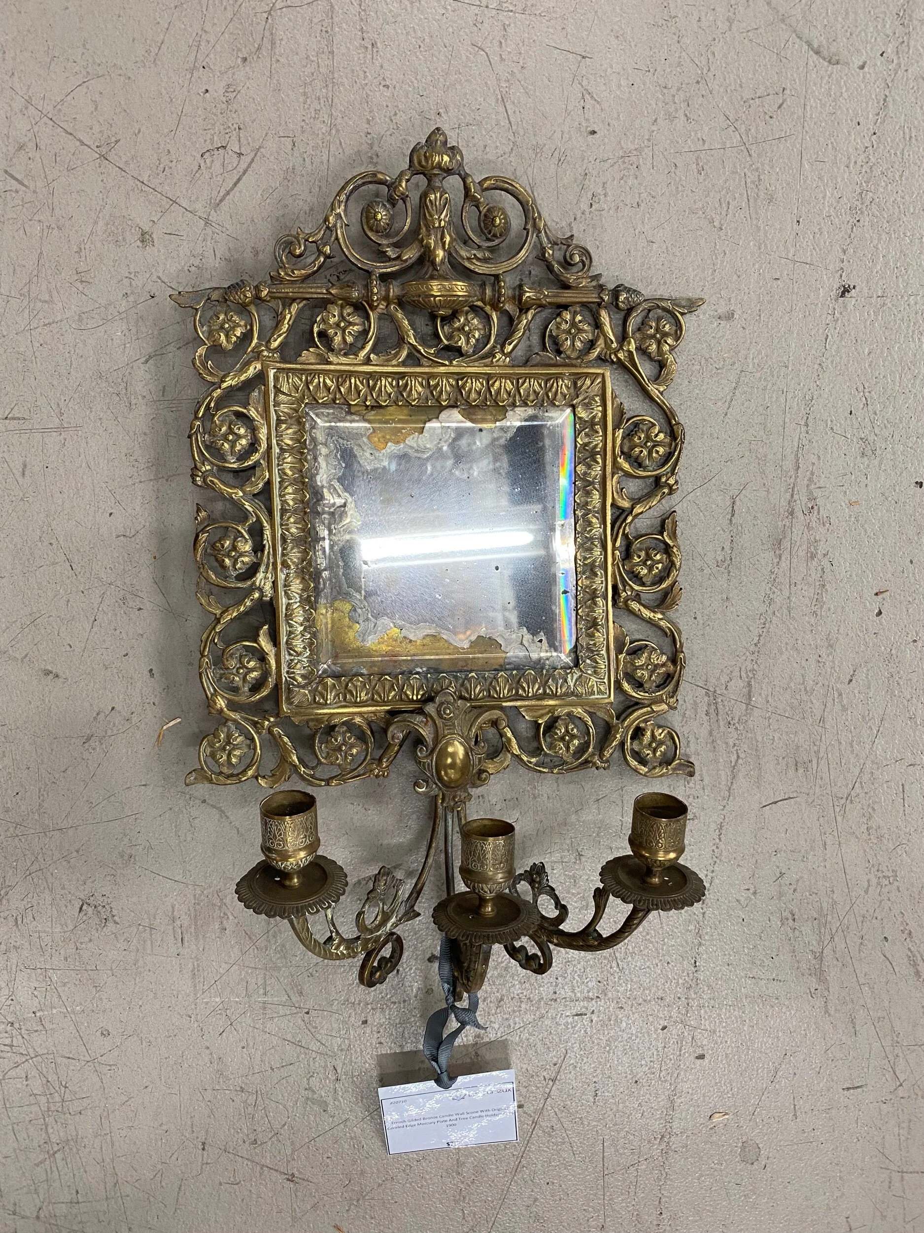 D9DD935C-4D05-4A24-BF35-4B554700F1F8