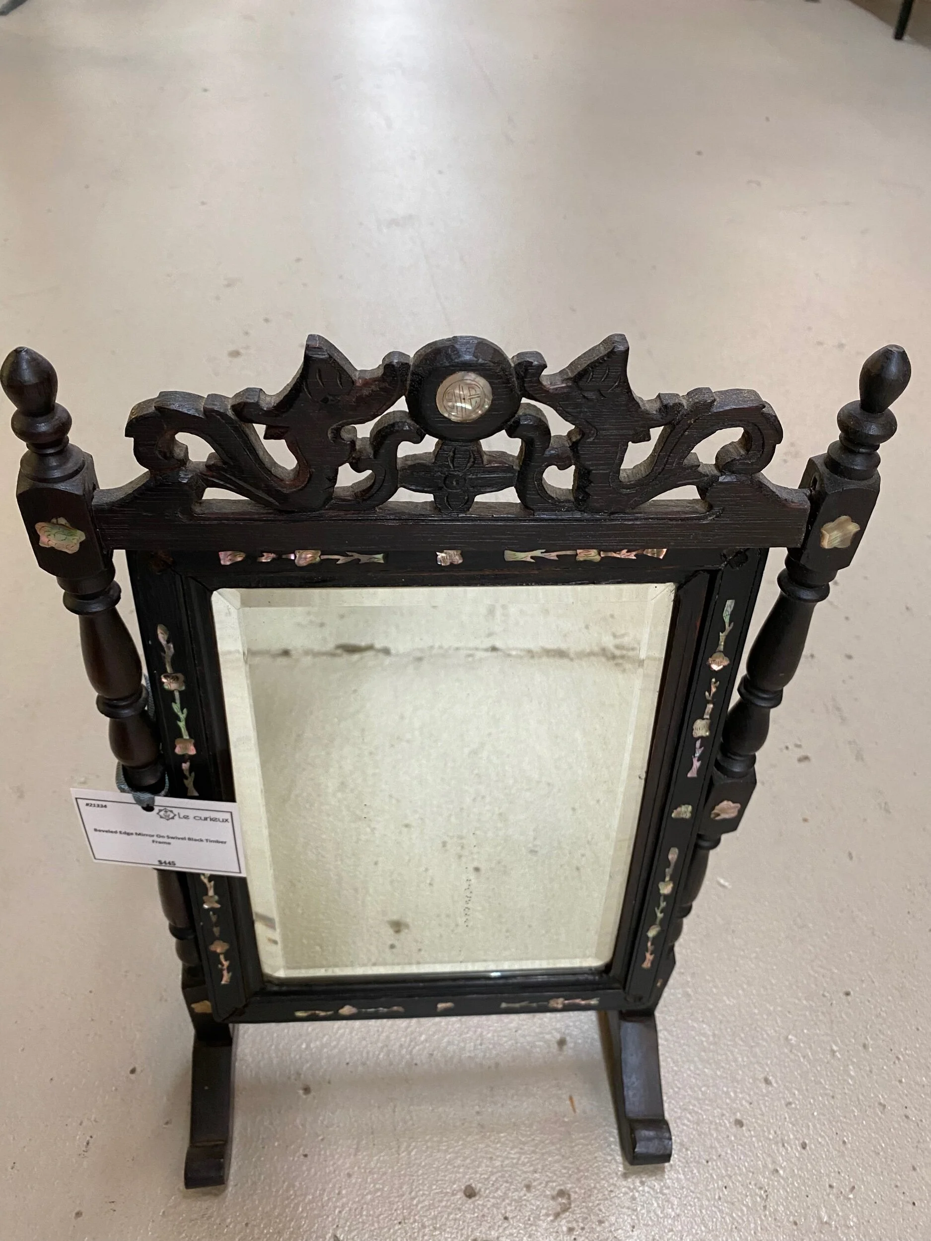 3D0A956A-9B48-4945-BCCC-622F97A16489