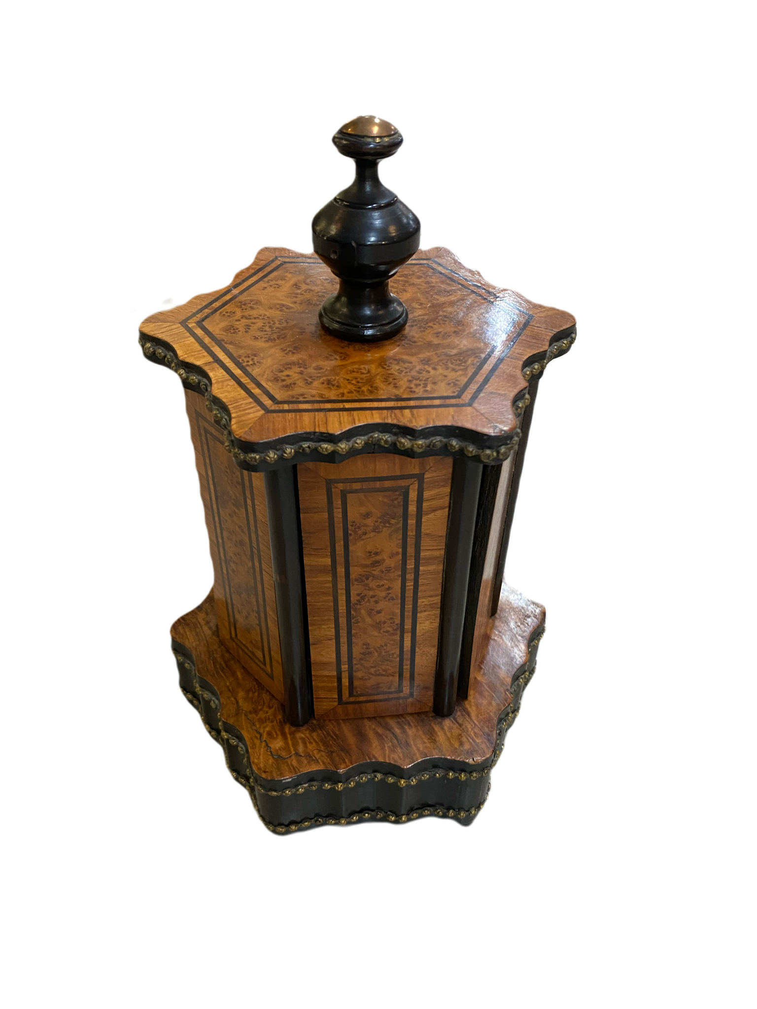 E4DD1451-9690-47B9-B433-763D6A76B722